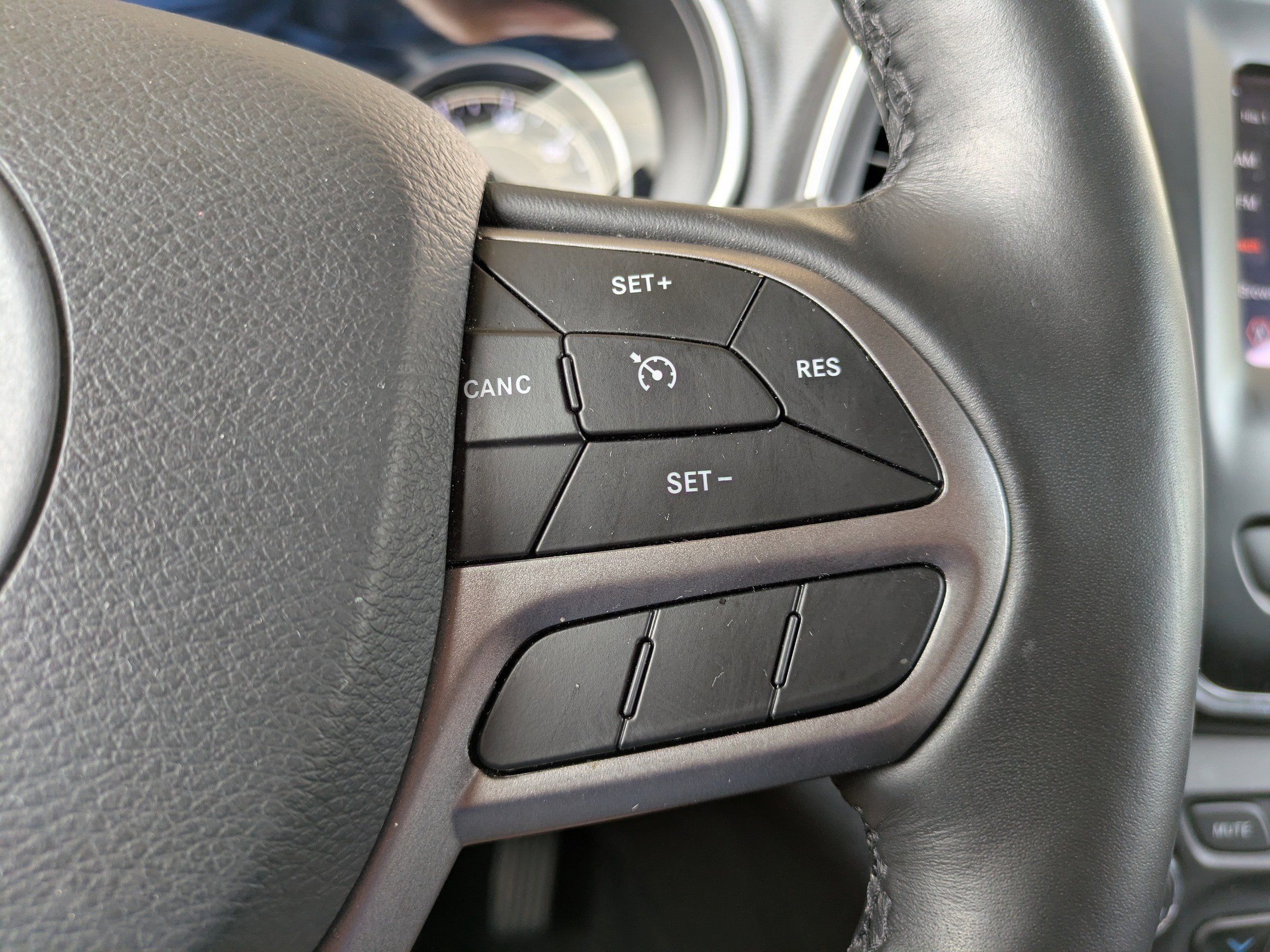 2021 Jeep Cherokee ALTITUDE
