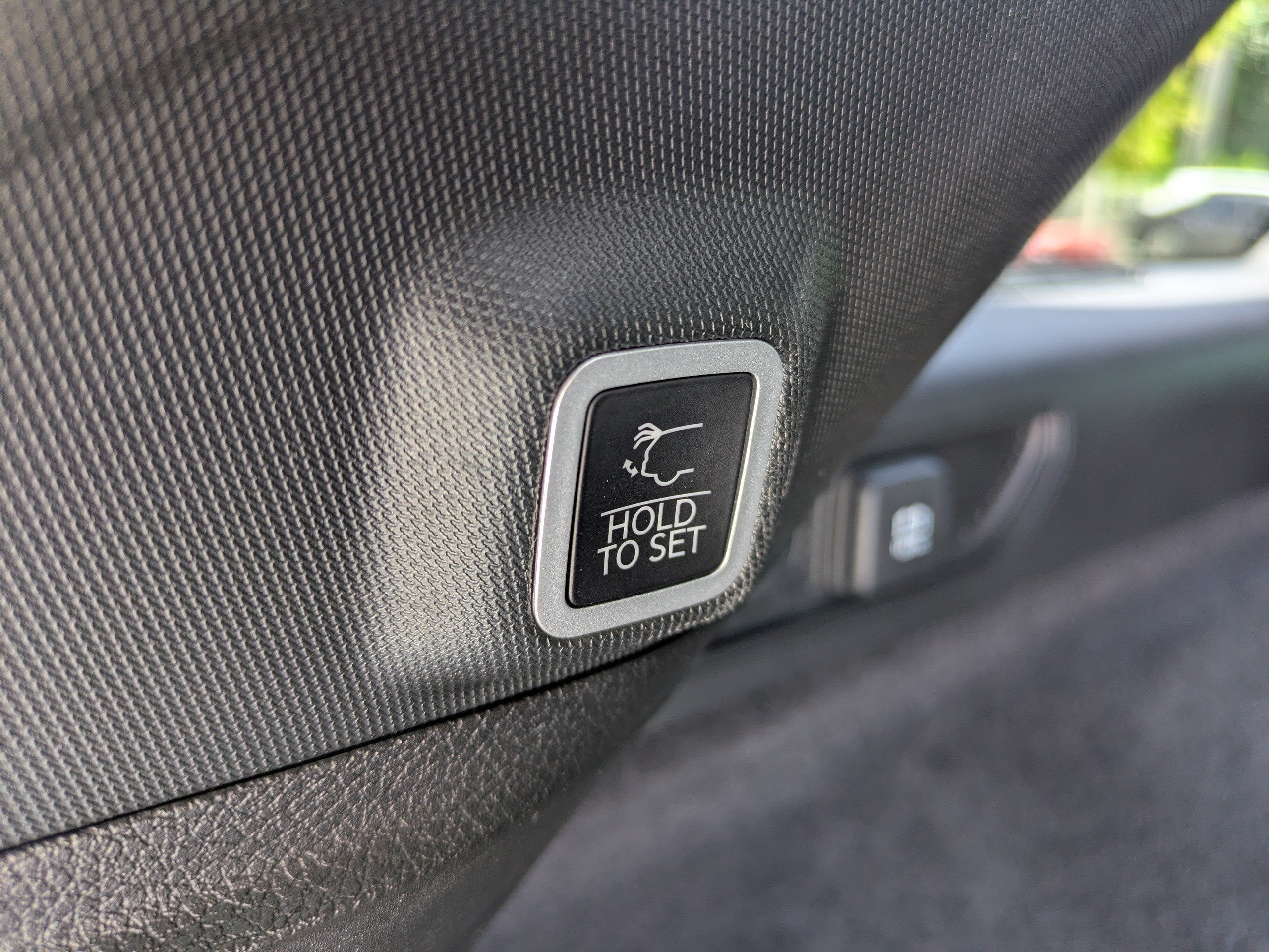 2024 Jeep Grand Cherokee Overland - Photo 12