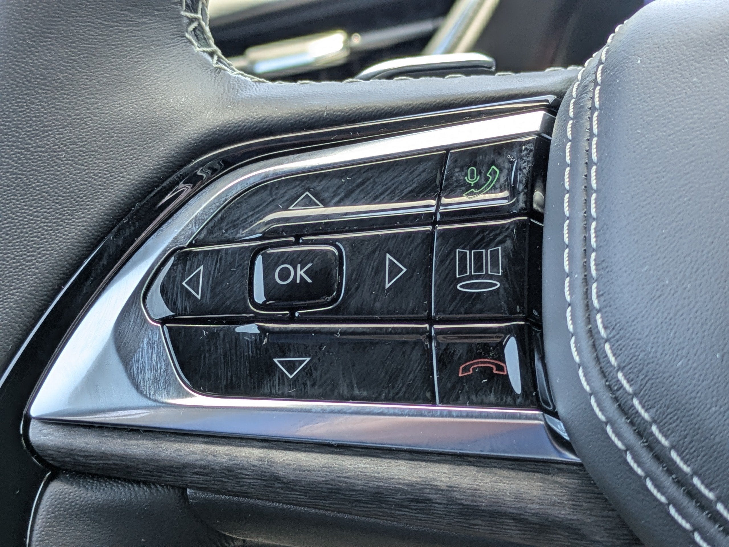 2024 Jeep Grand Cherokee Overland - Photo 26