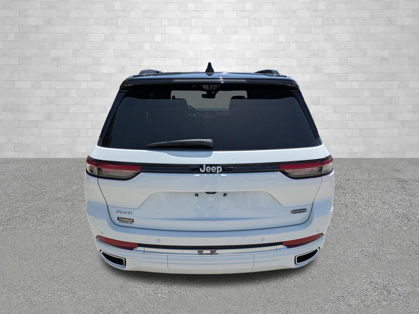 2024 Jeep Grand Cherokee Overland - Photo 3