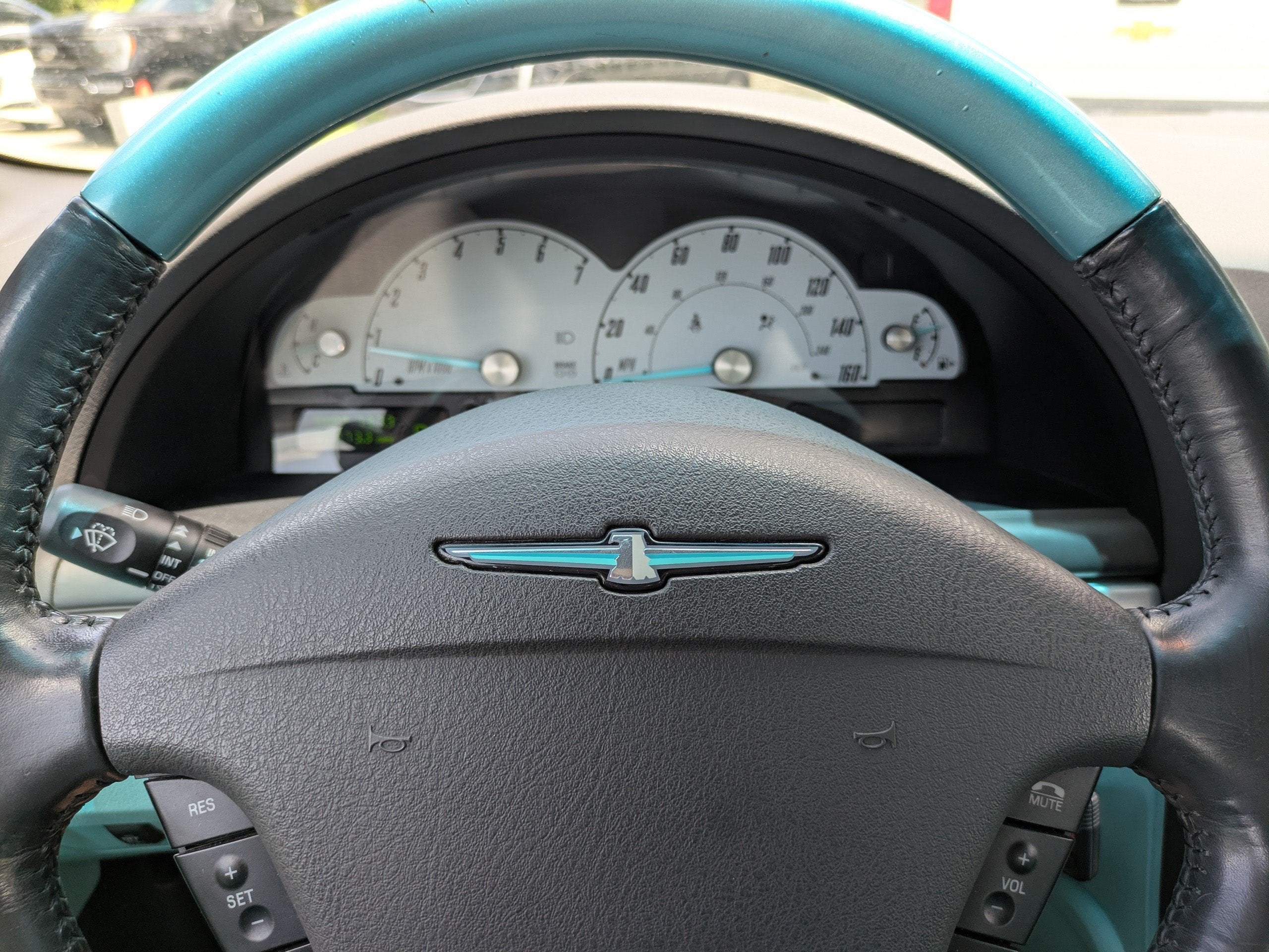 2002 Ford Thunderbird W/HARDTOP DELUXE