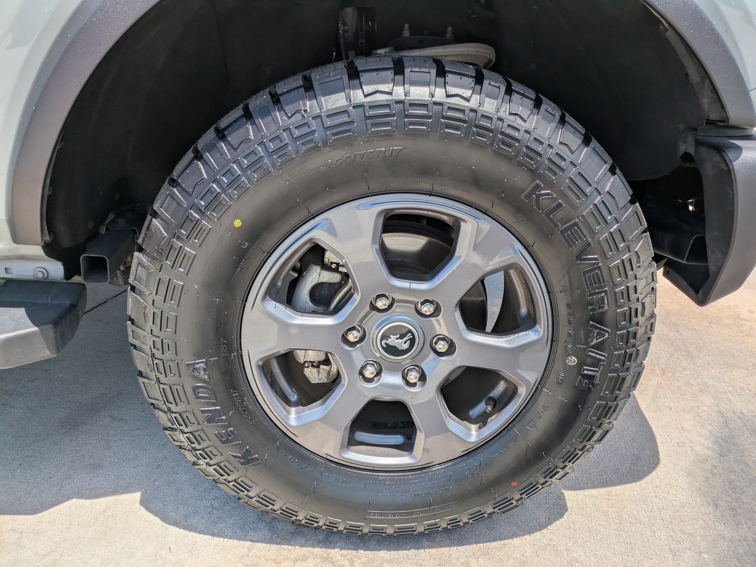 2023 Ford Bronco BASE