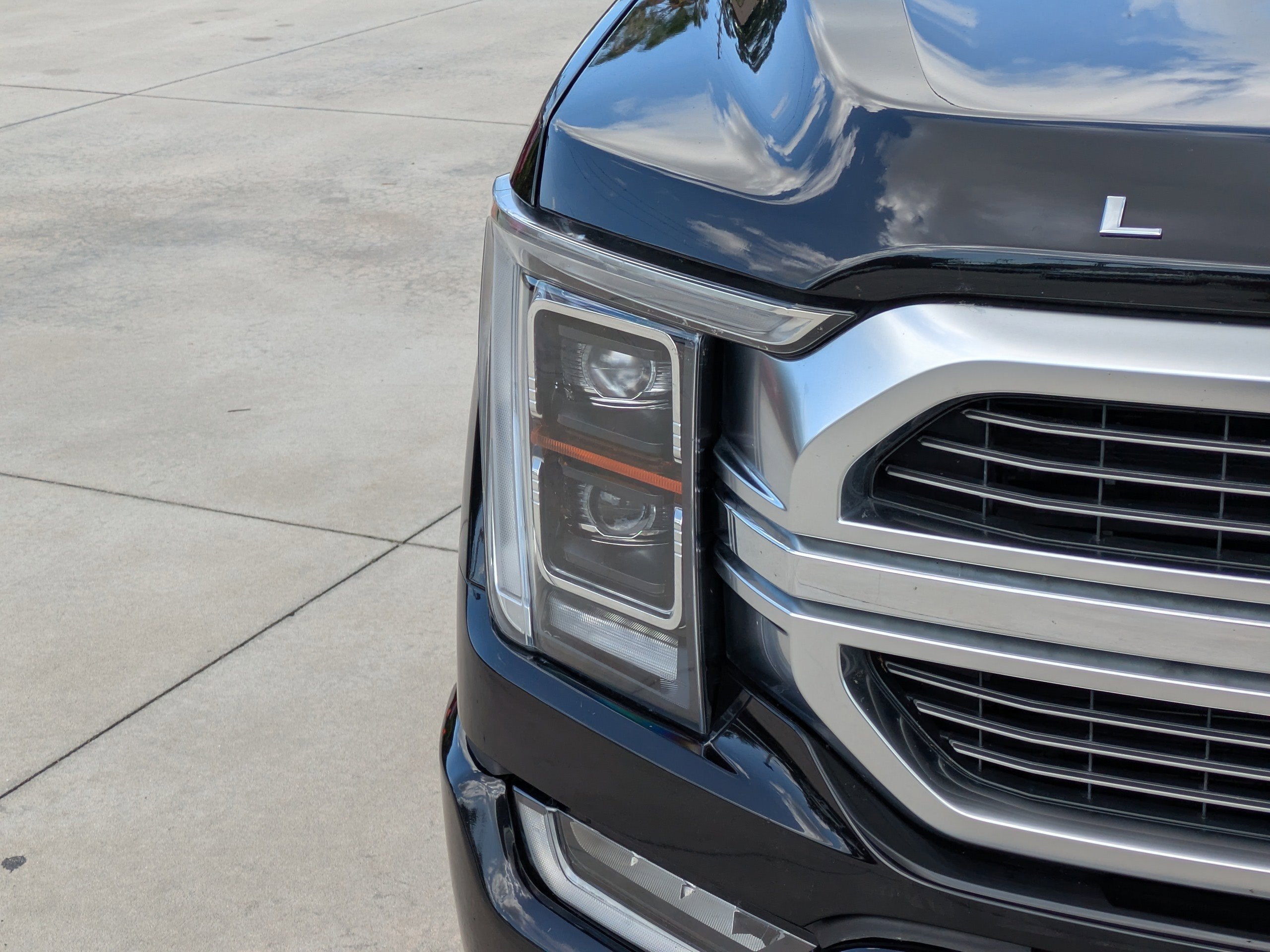 2023 Ford F-150 LIMITED
