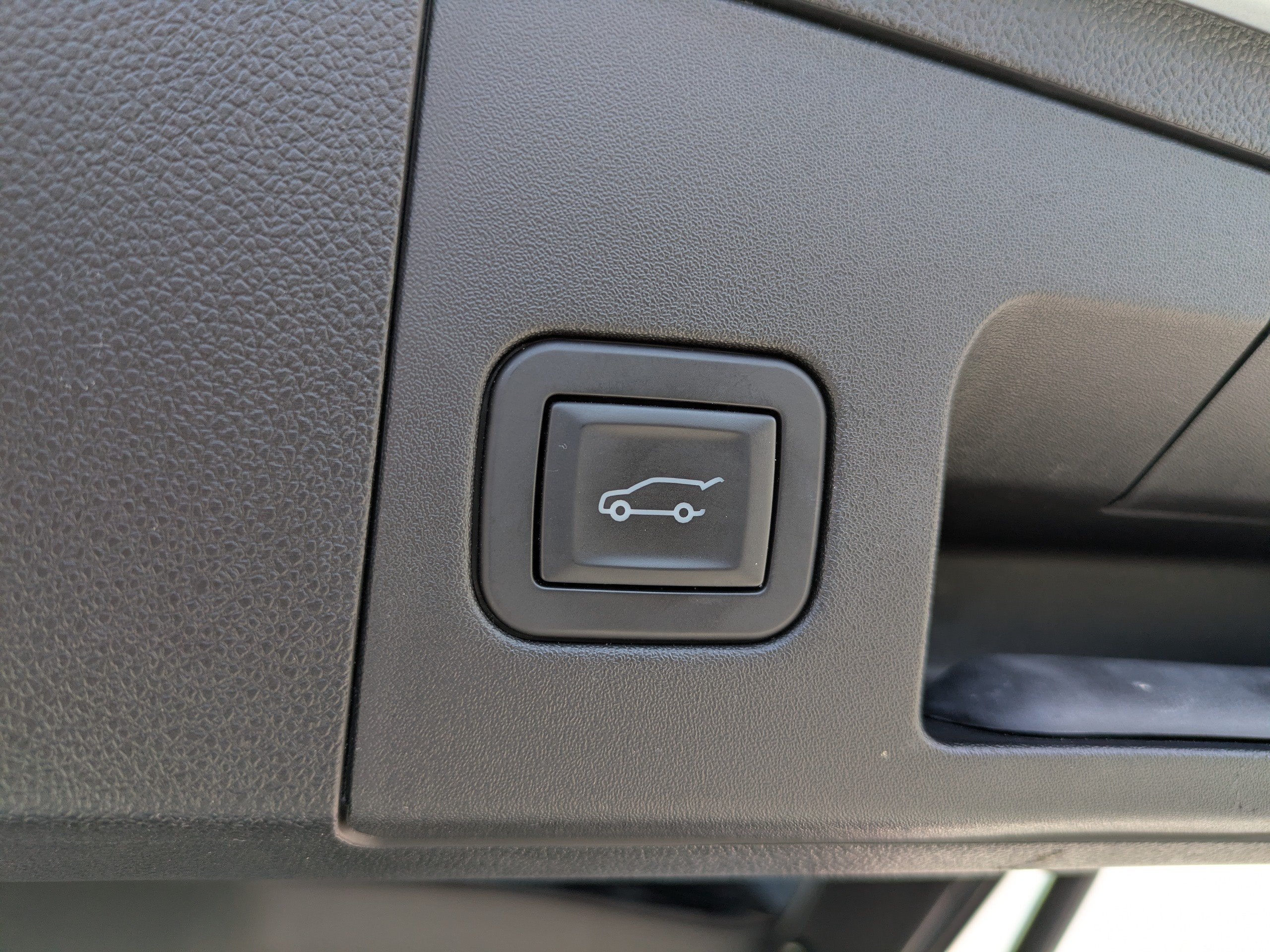 2019 Cadillac XT4 FWD PREMIUM LUXUR