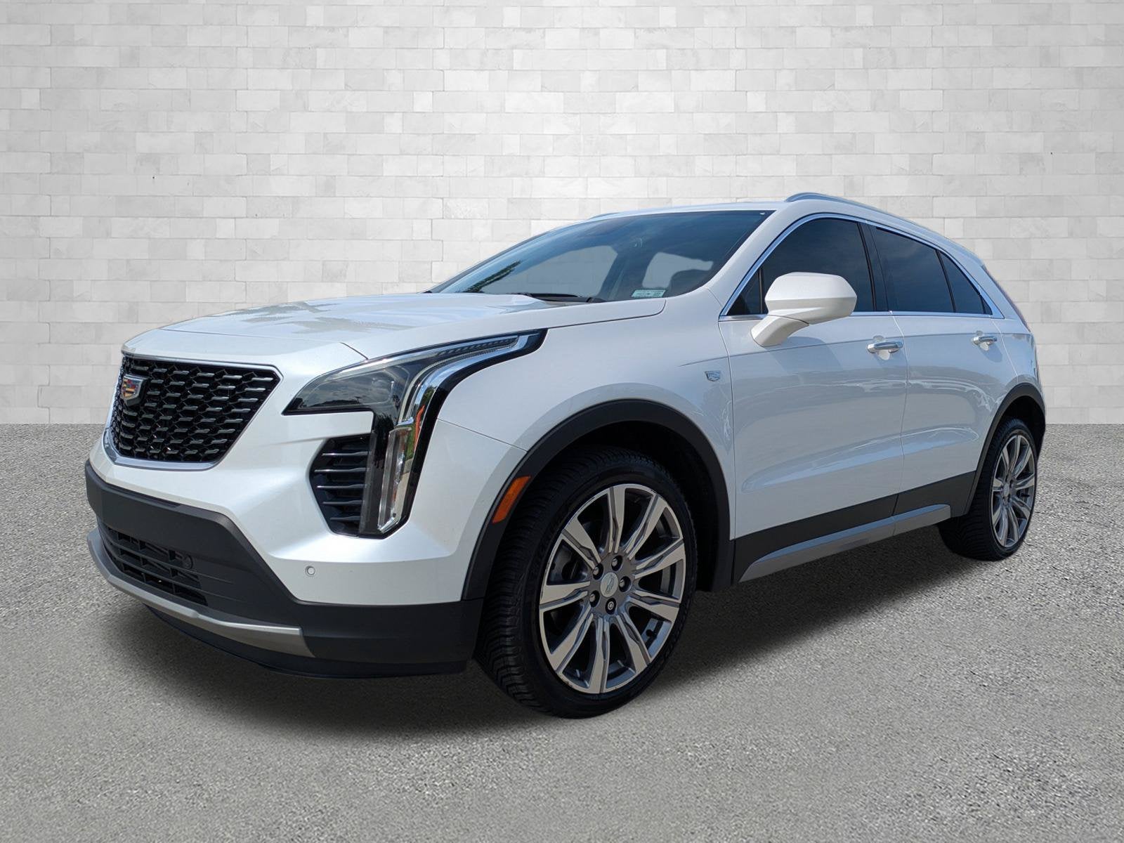 2019 Cadillac XT4 FWD PREMIUM LUXUR