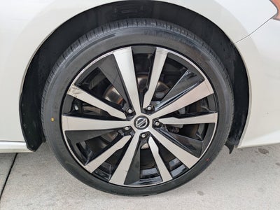 2019 Nissan Altima 2.5 PLATINUM