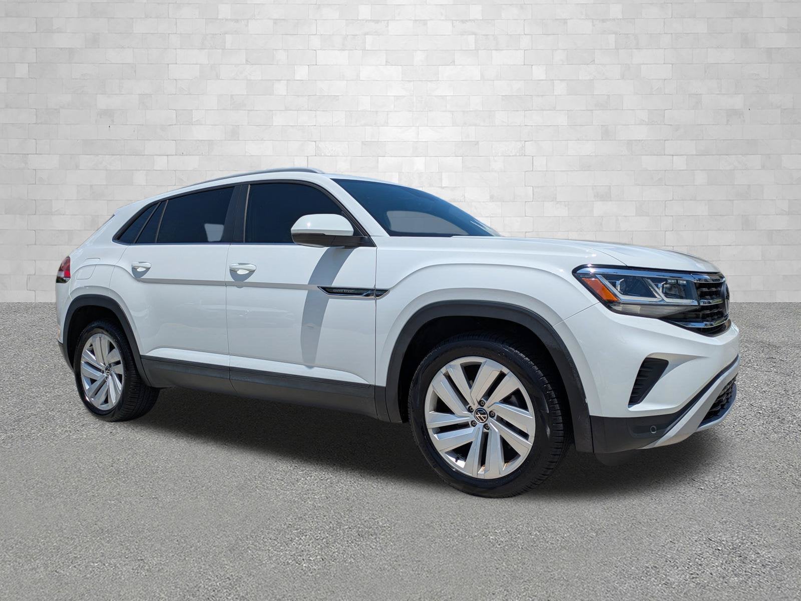 2021 Volkswagen Atlas Cross Sport 2.0T SE W/TECHNOL