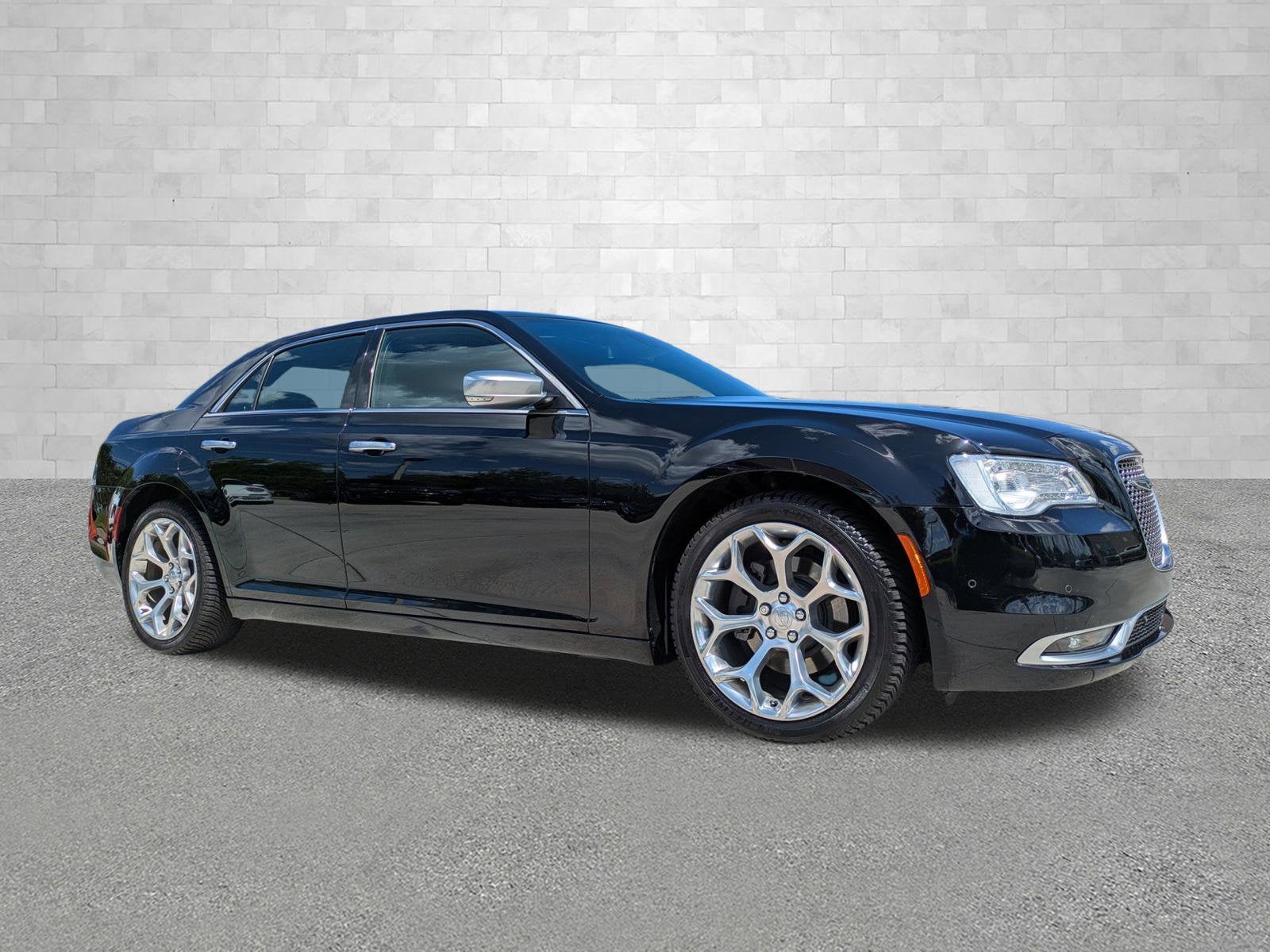 2019 Chrysler 300 300C