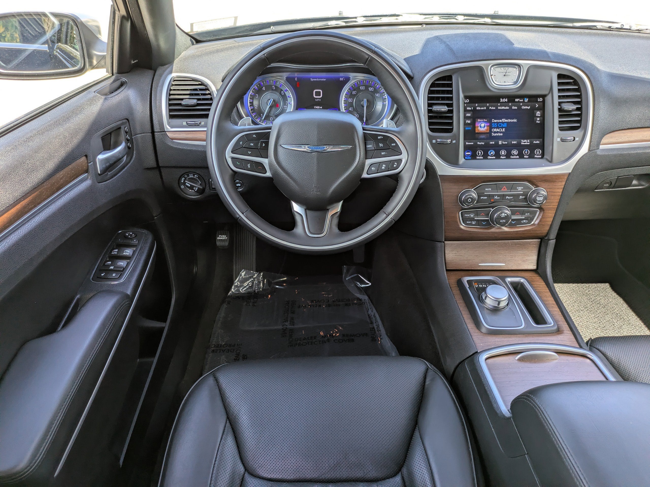 2019 Chrysler 300 300C