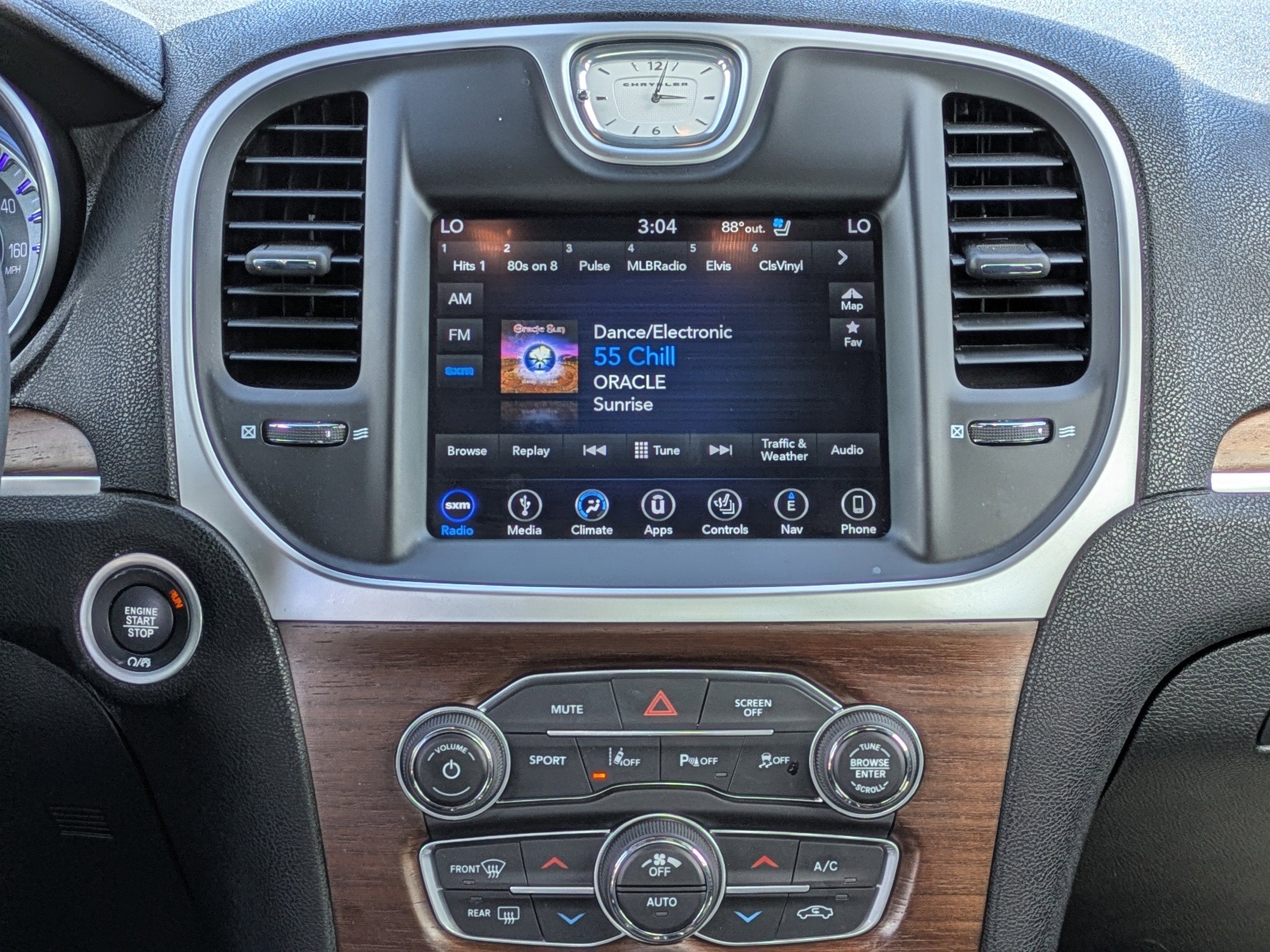 2019 Chrysler 300 300C