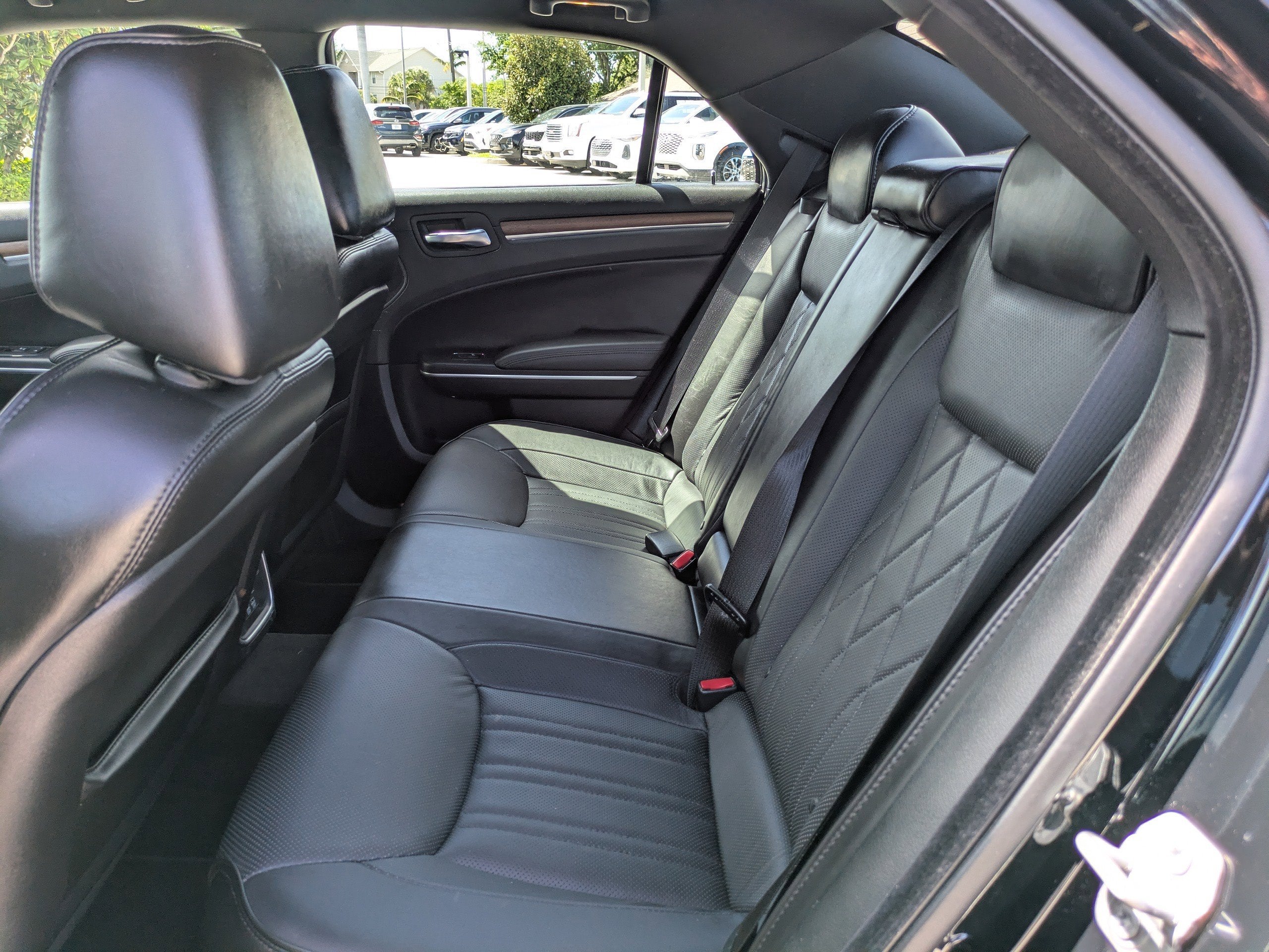 2019 Chrysler 300 300C