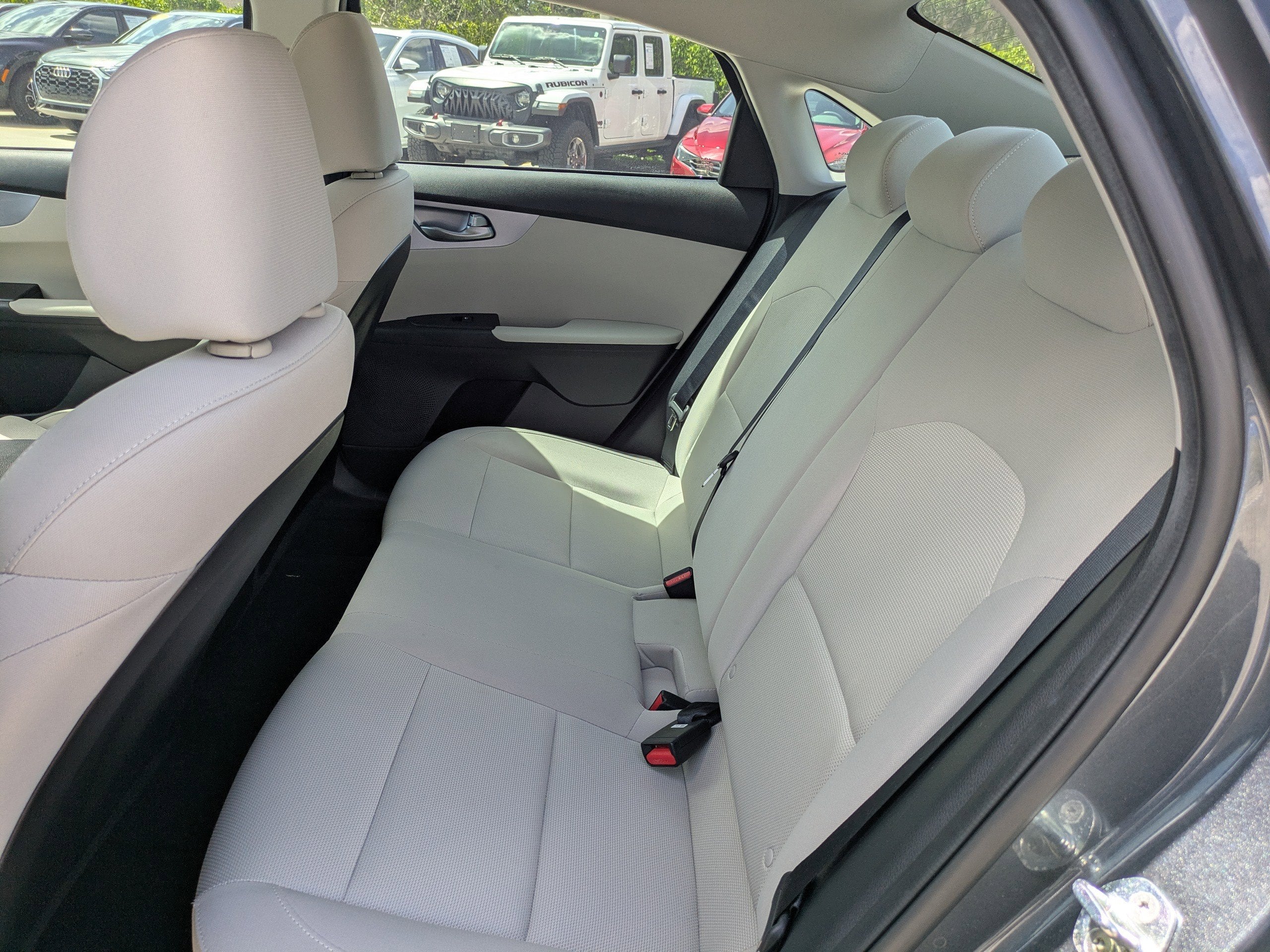 2022 Kia Forte FE