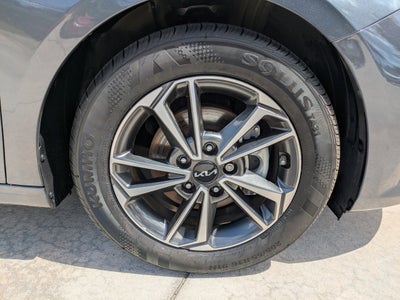 2022 Kia Forte FE