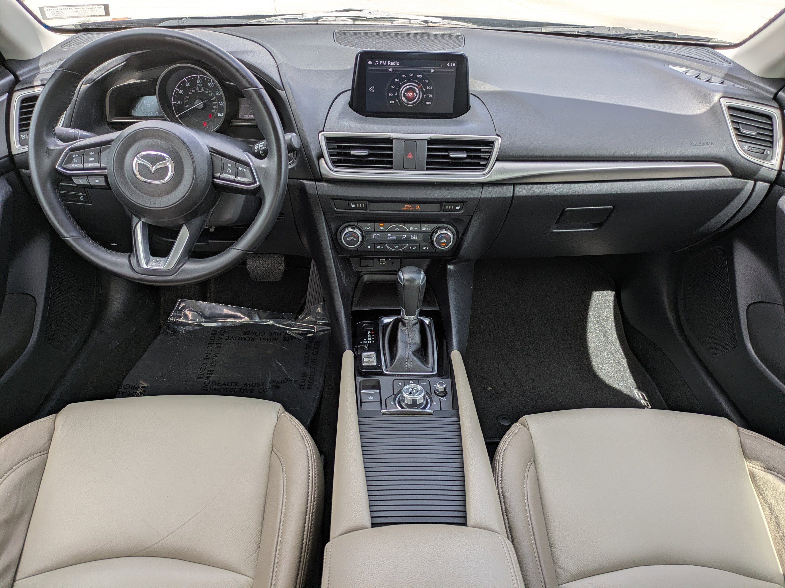 2018 Mazda Mazda3 4-Door TOURING