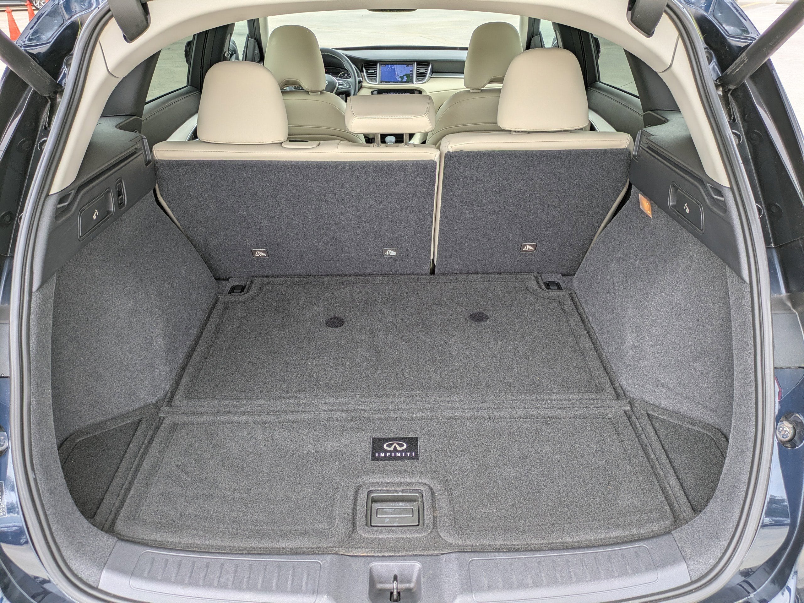 2019 INFINITI QX50 ESSENTIAL