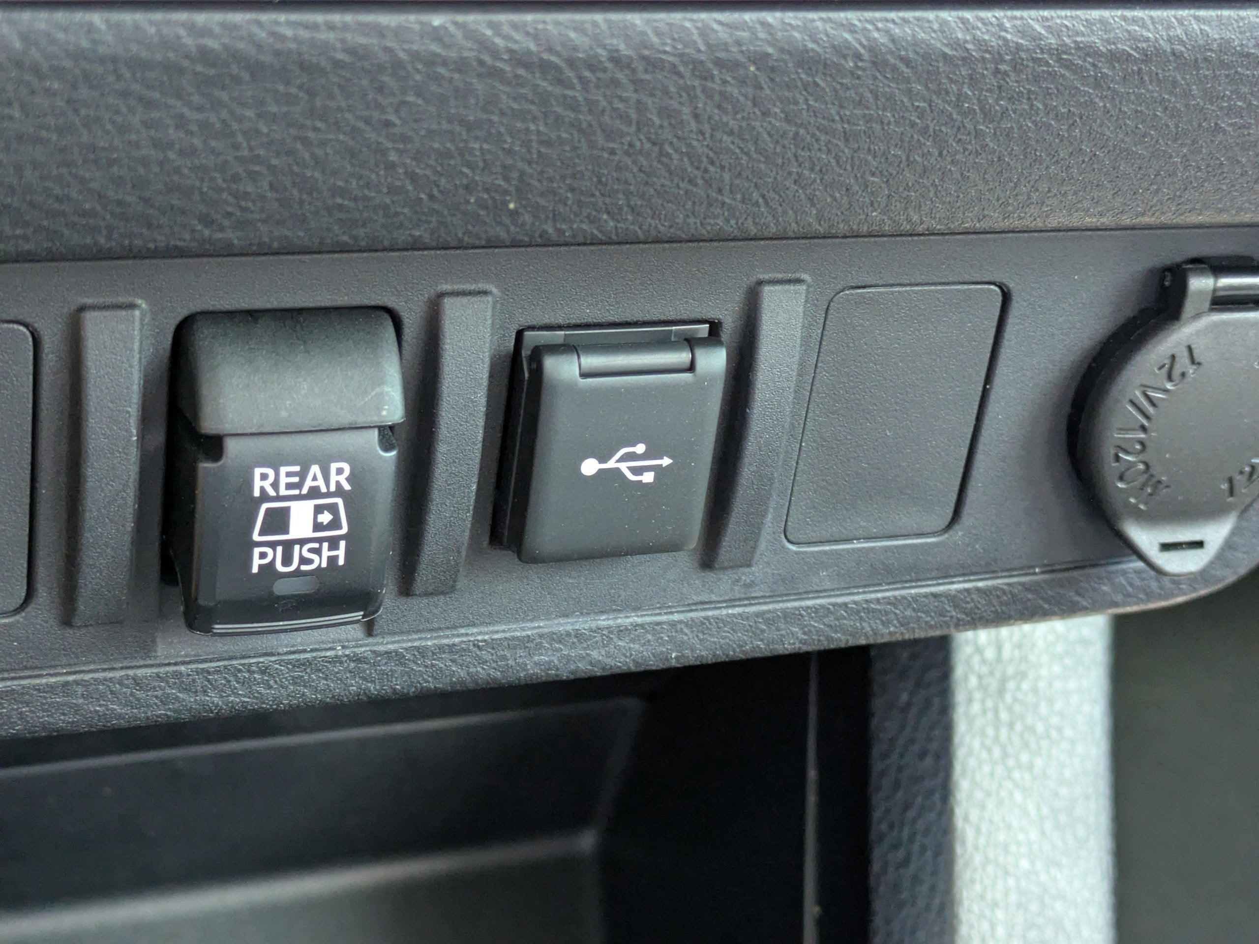 2020 Toyota Tacoma 2WD TRD SPORT
