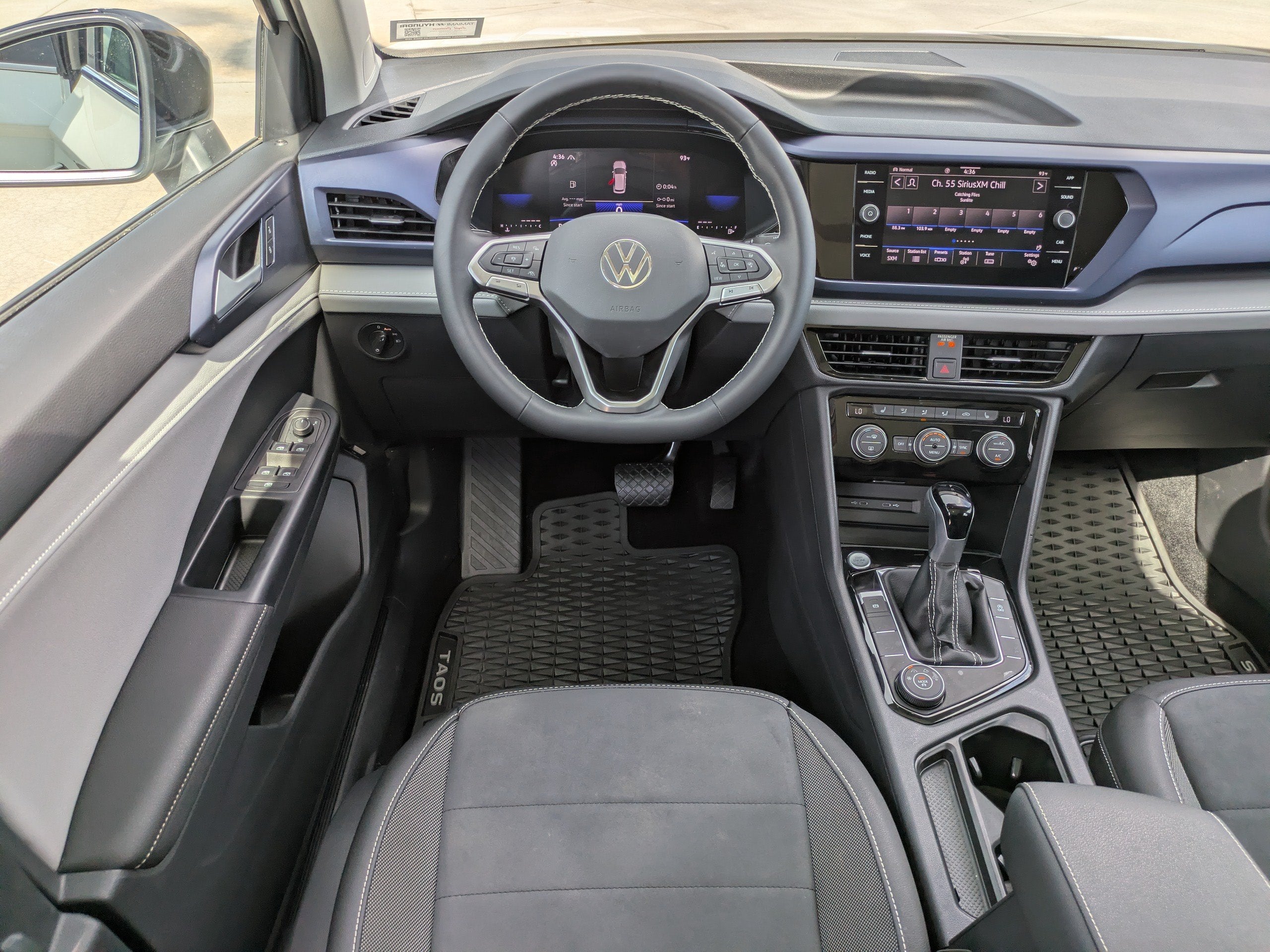 2024 Volkswagen Taos SE