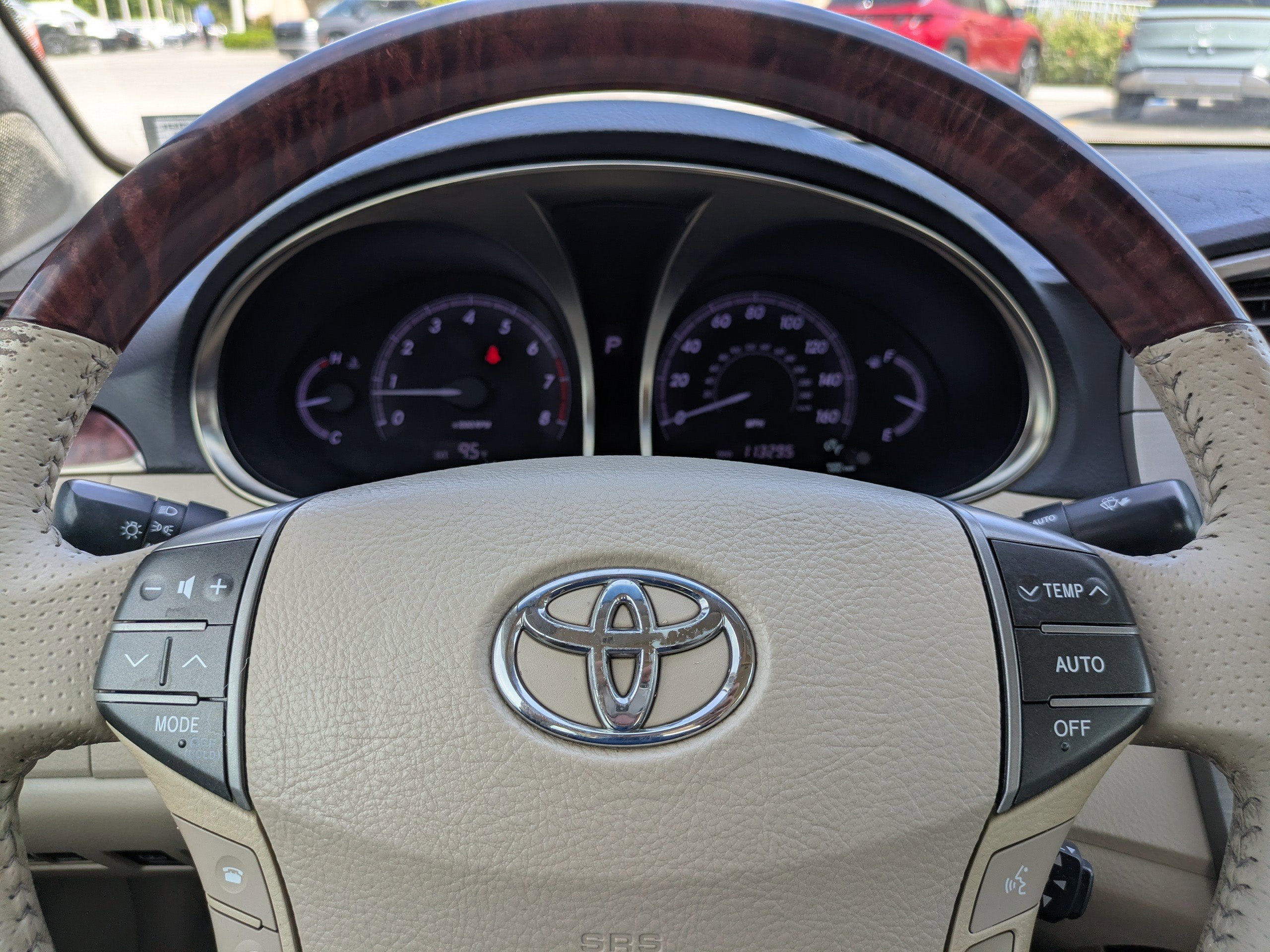 2011 Toyota Avalon LIMITED