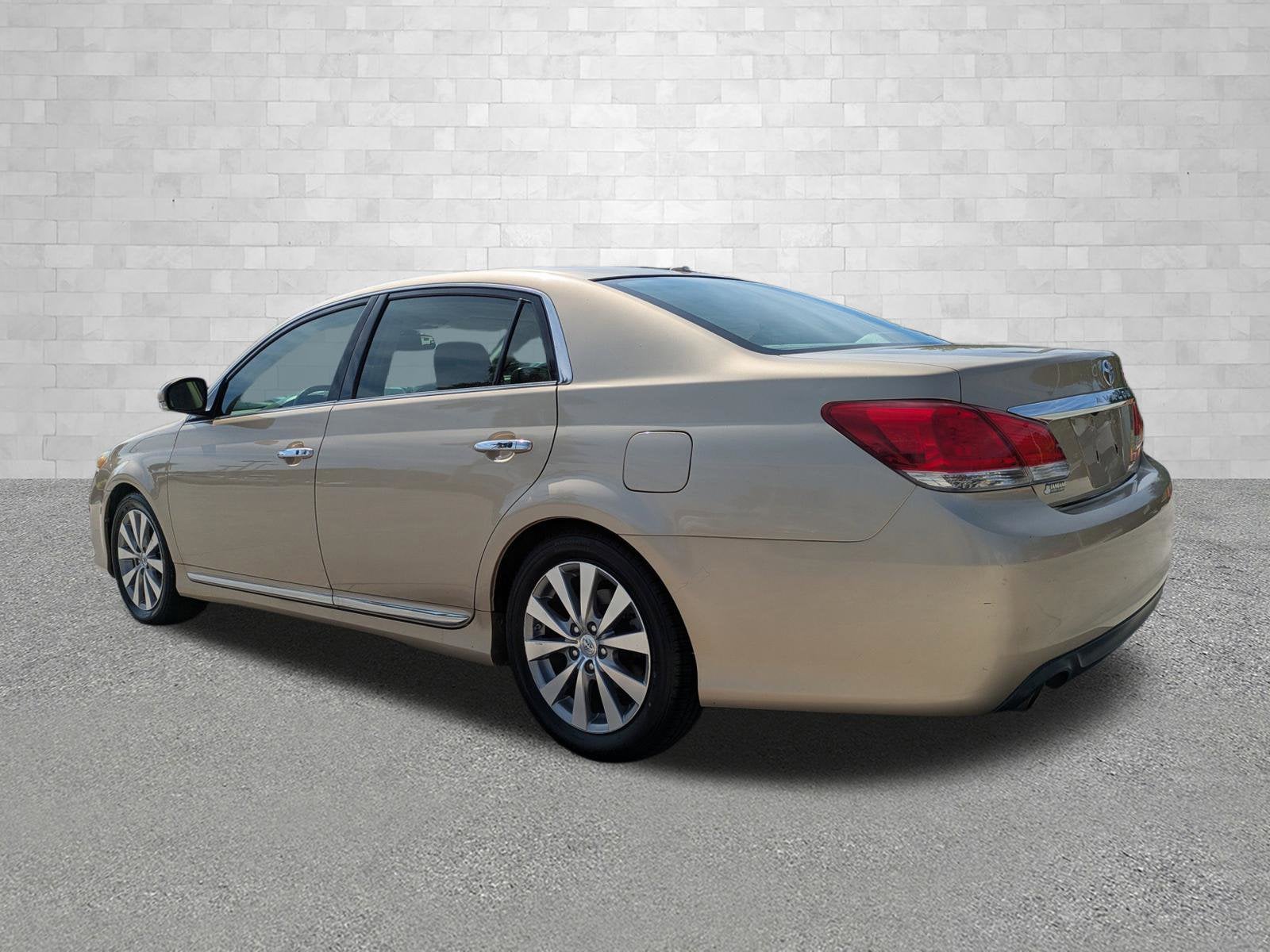 2011 Toyota Avalon LIMITED