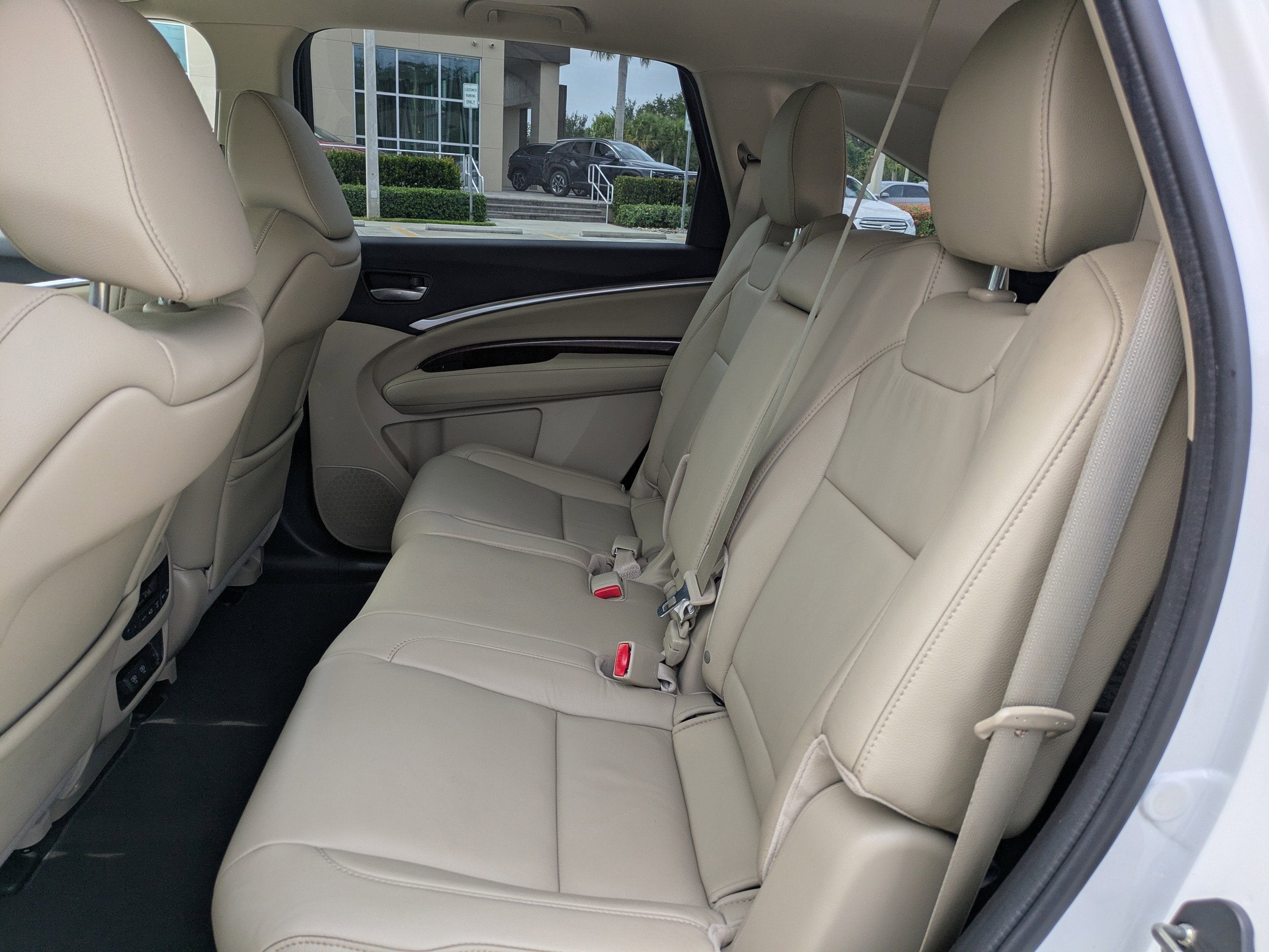 2017 Acura MDX 4DR FWD