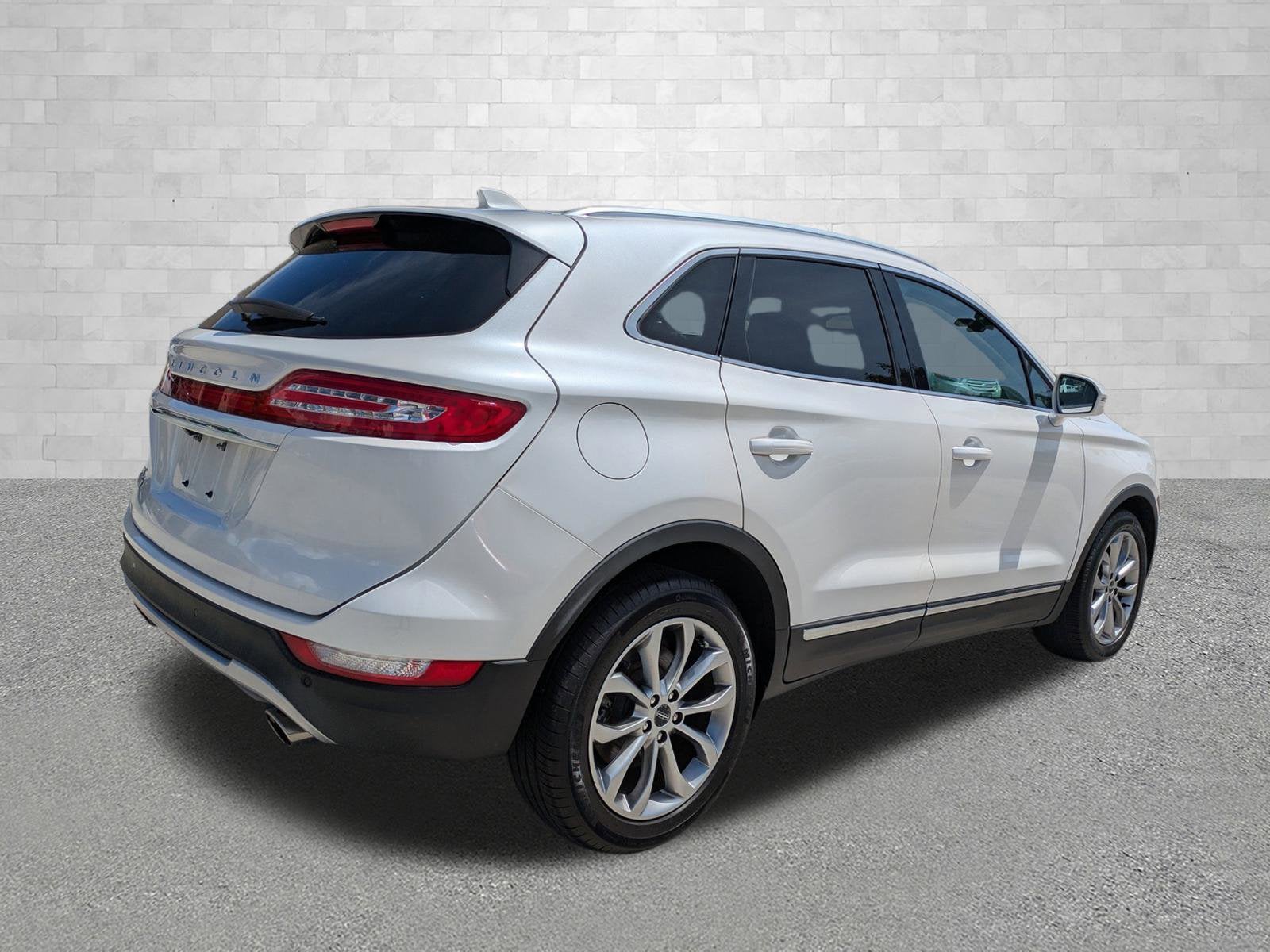 2019 Lincoln MKC SELECT