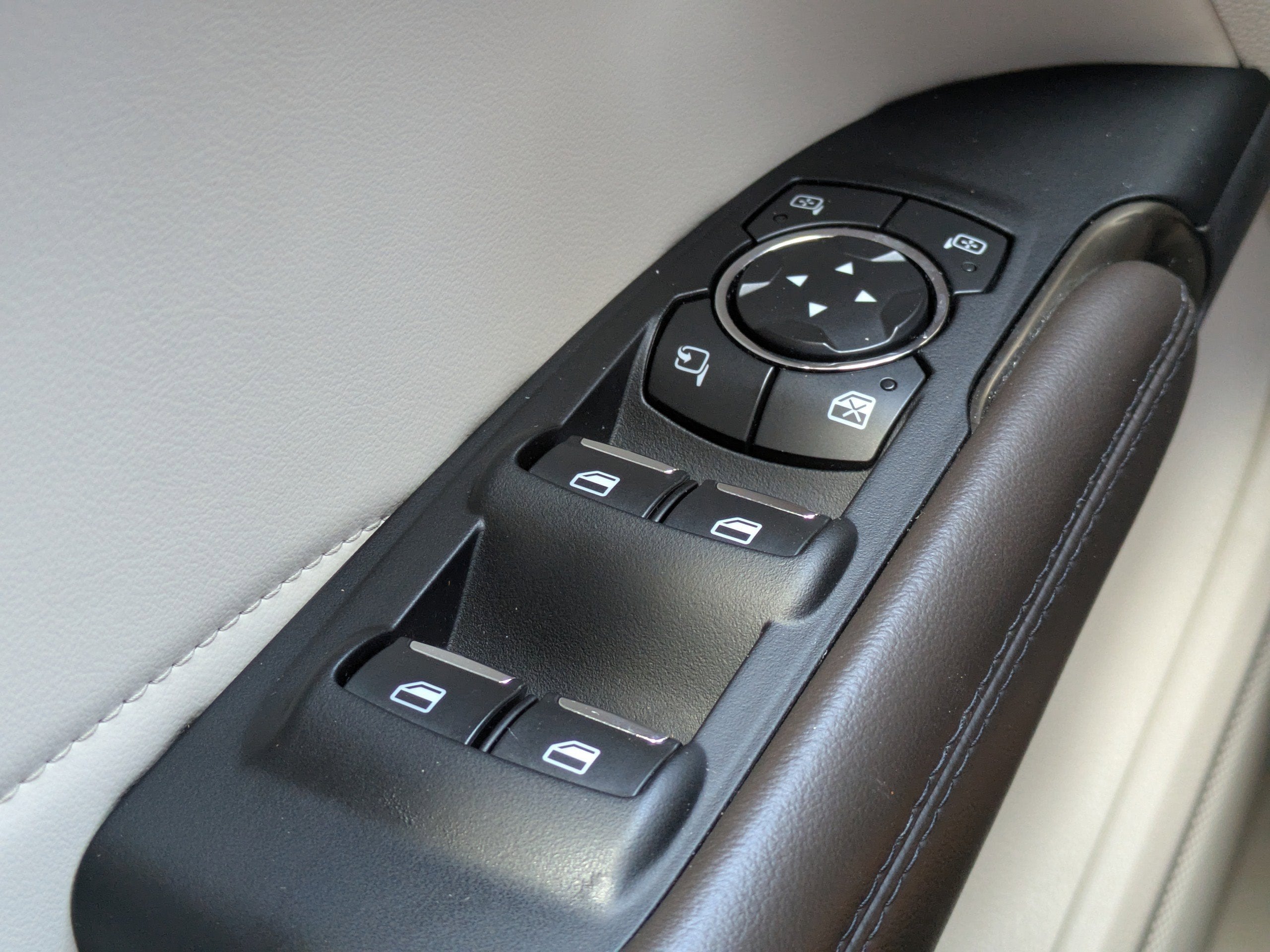 2019 Lincoln MKC SELECT