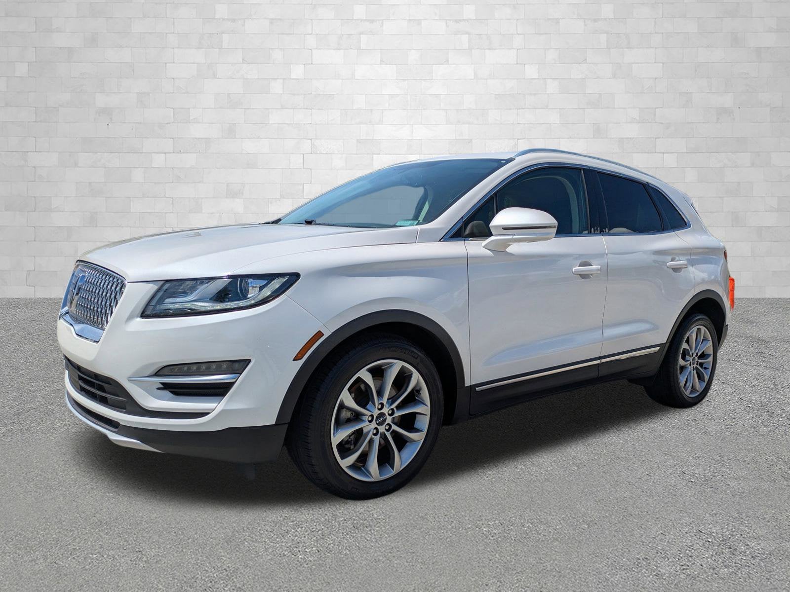 2019 Lincoln MKC SELECT