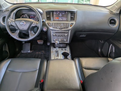 2019 Nissan Pathfinder SL