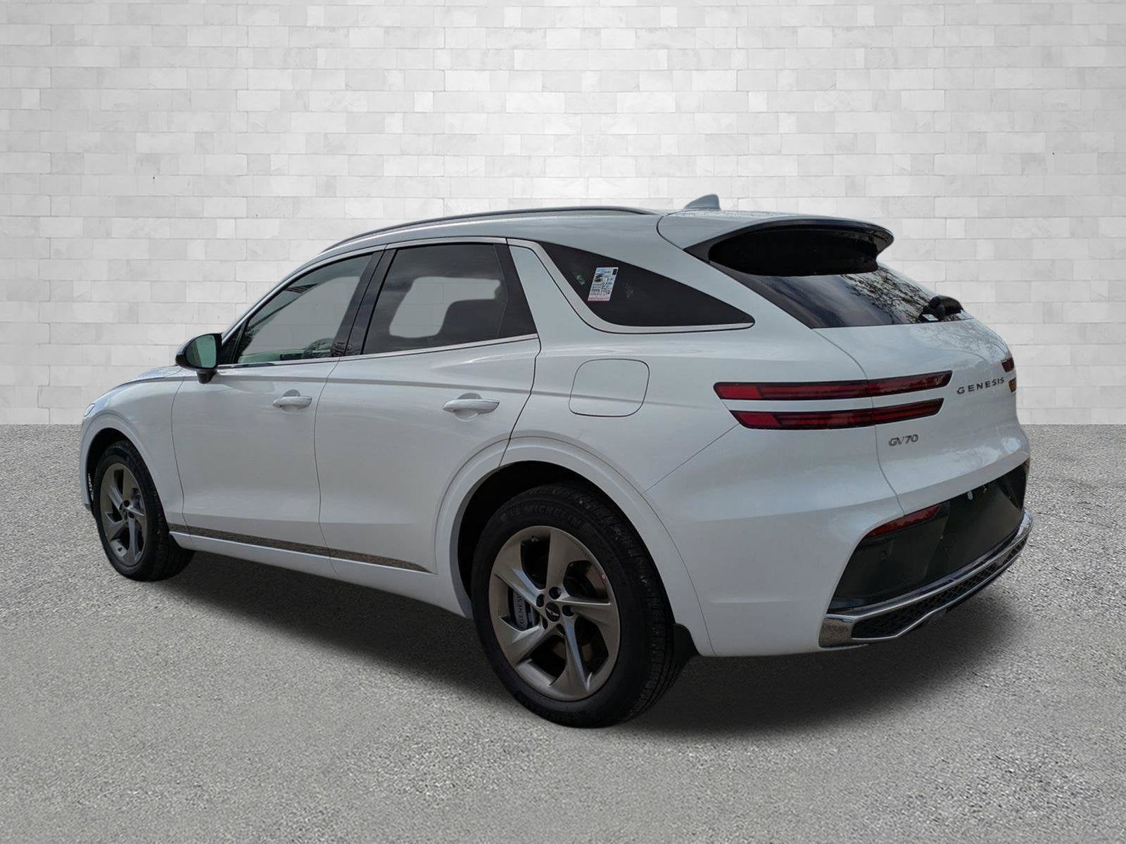 2026 Genesis GV70 2.5T