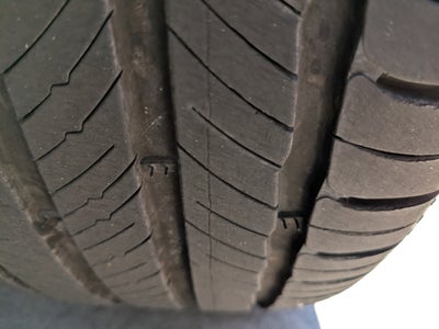 2024 Genesis GV70 2.5T