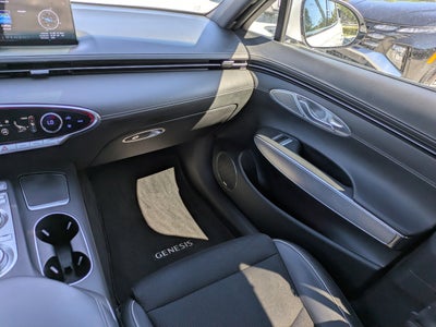 2024 Genesis GV70 2.5T