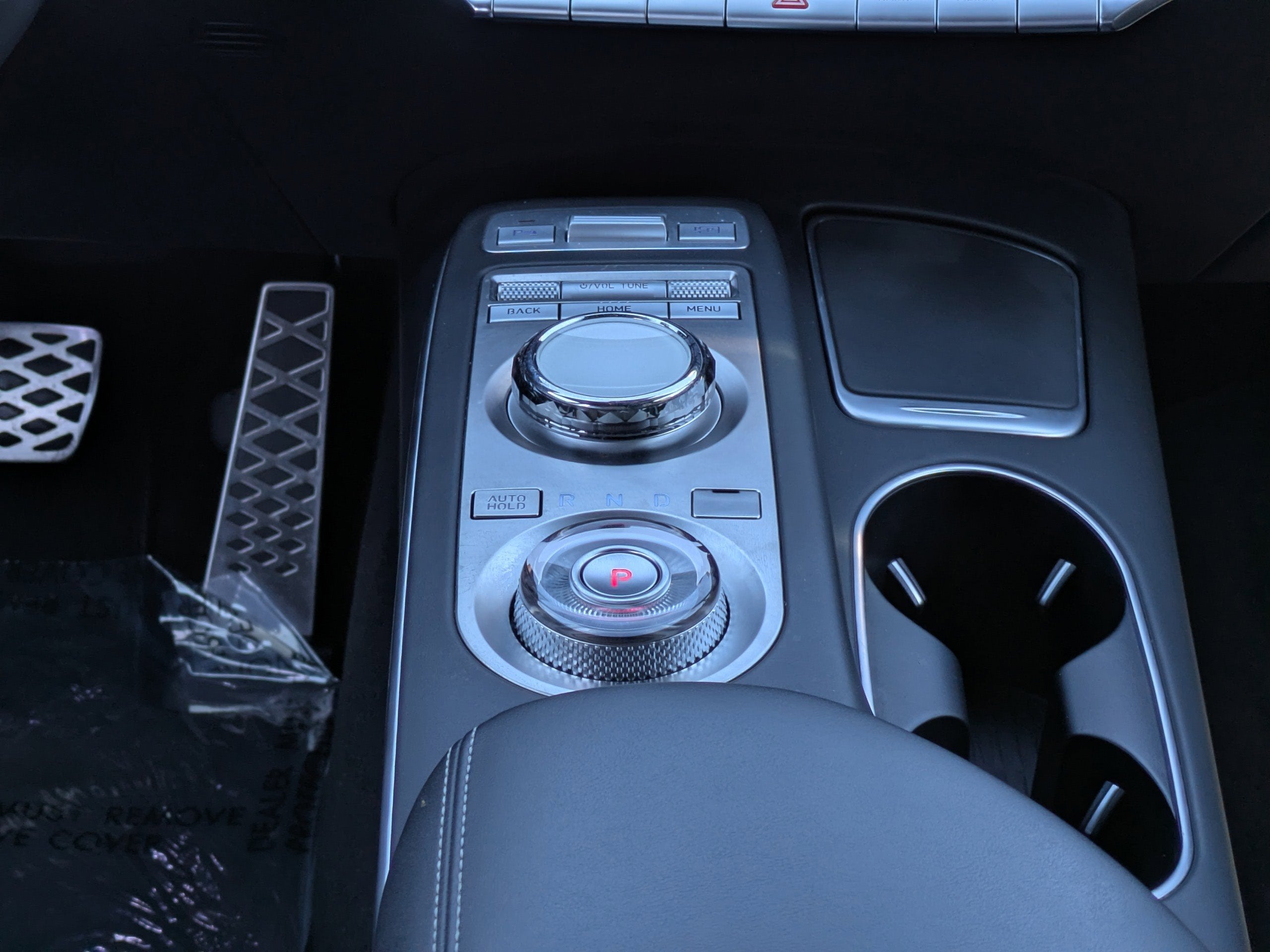 2024 Genesis GV70 2.5T