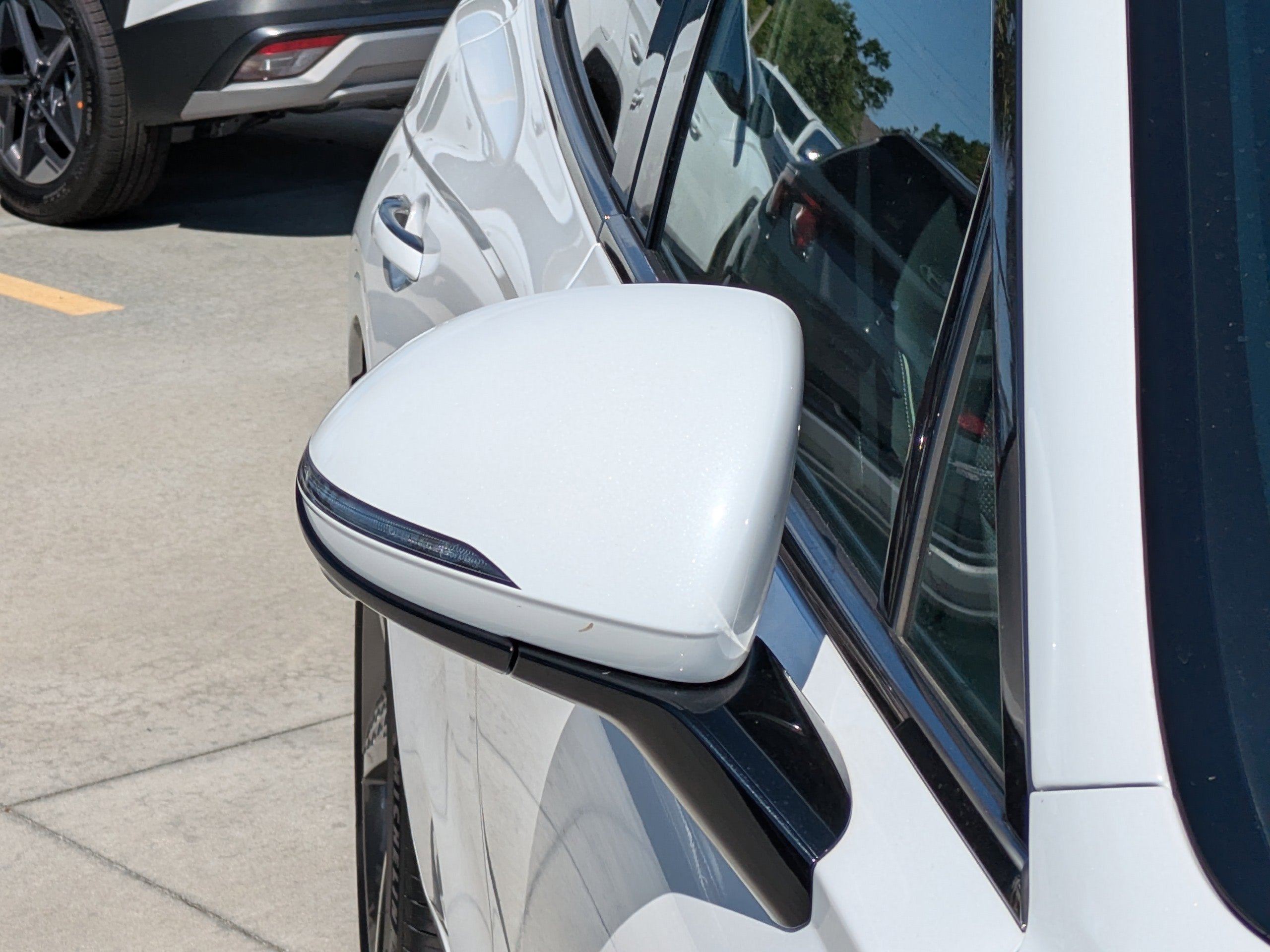 2024 Genesis GV70 2.5T