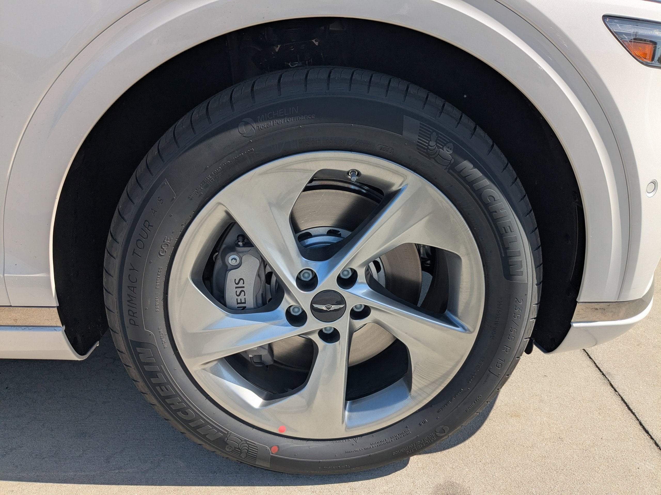 2026 Genesis GV70 2.5T Advanced
