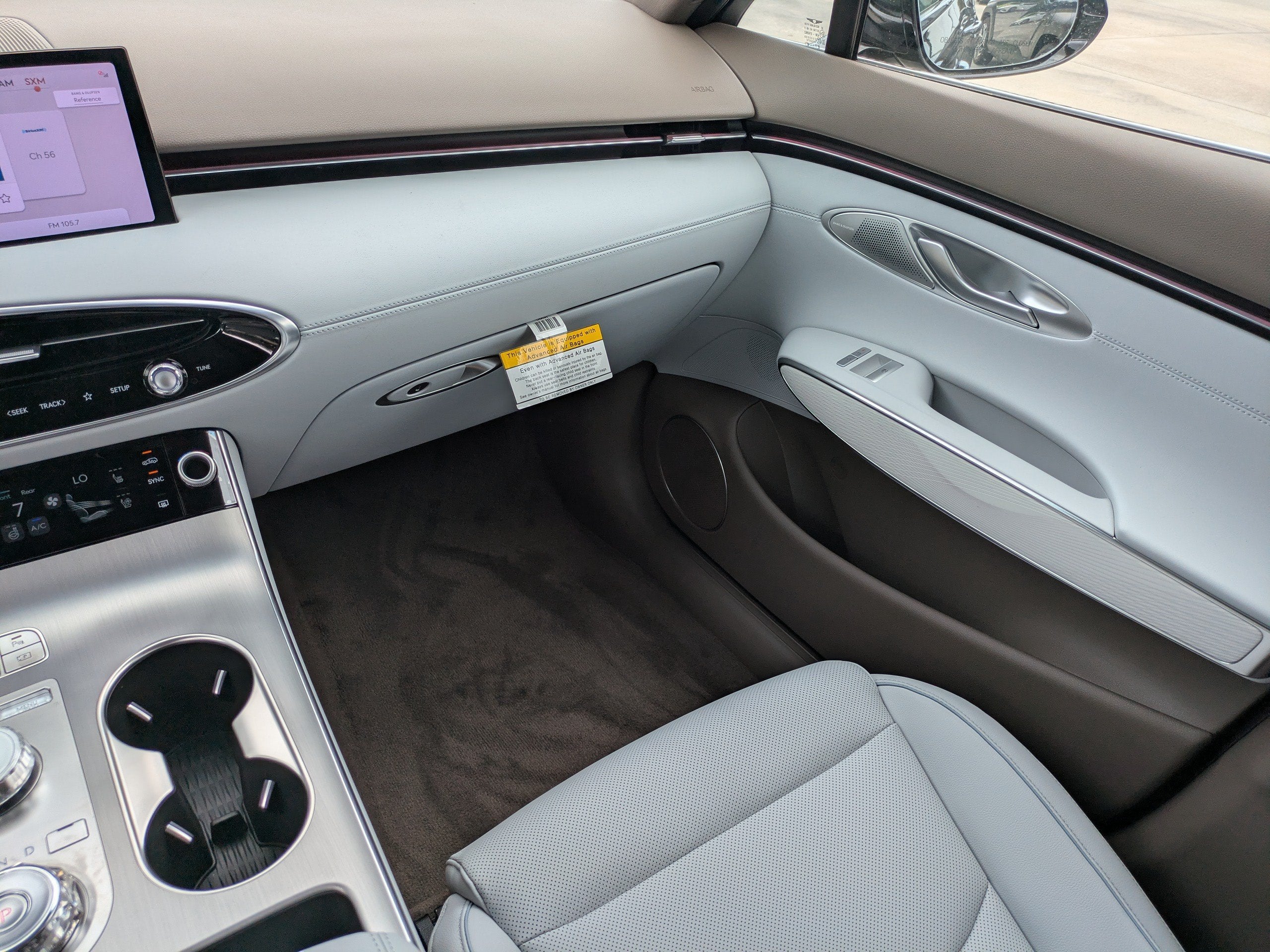 2026 Genesis GV70 2.5T ADVANCED