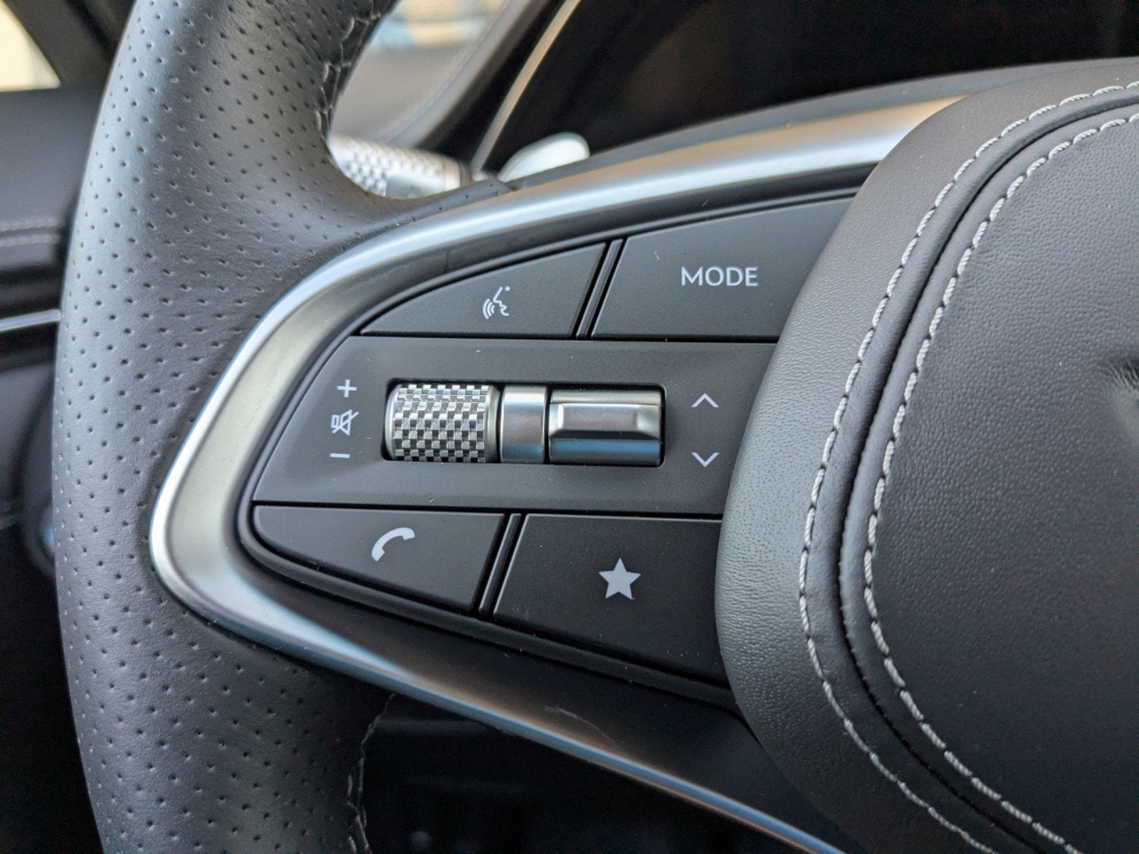 2025 Genesis GV70 3.5T Sport Advanced