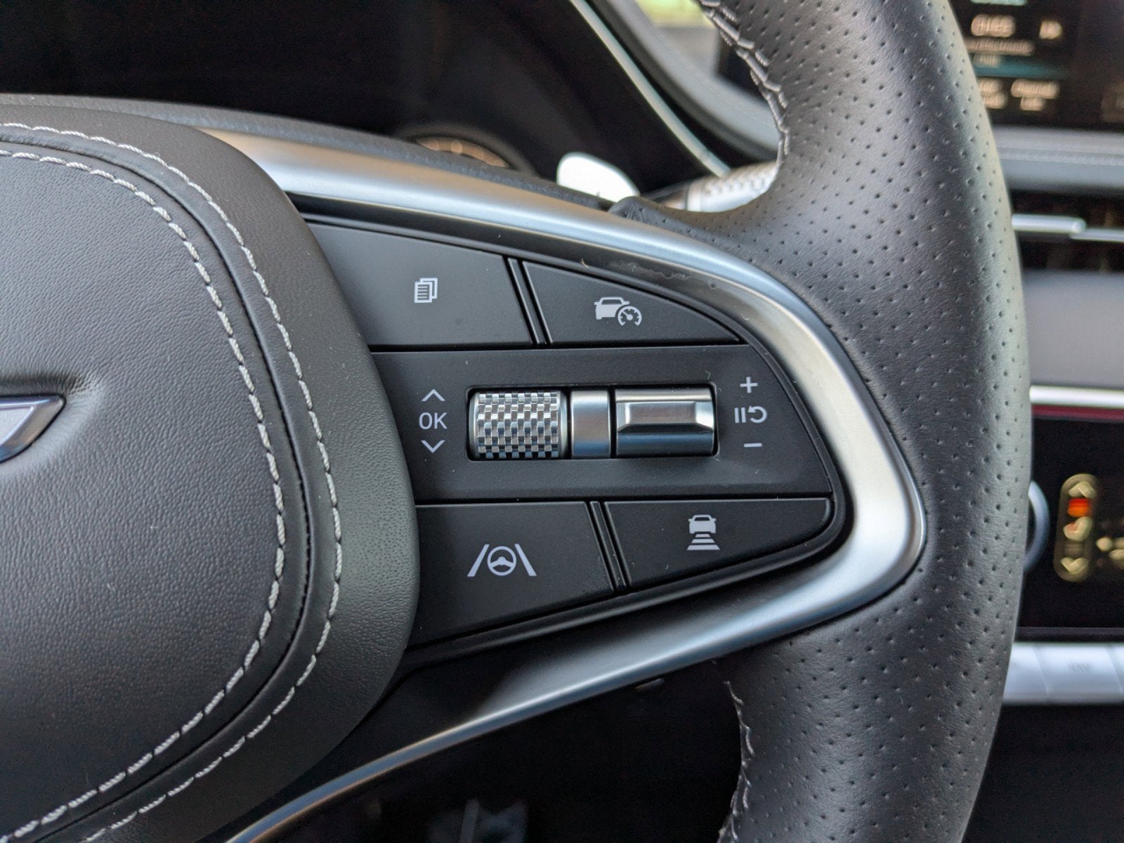 2025 Genesis GV70 3.5T Sport Advanced