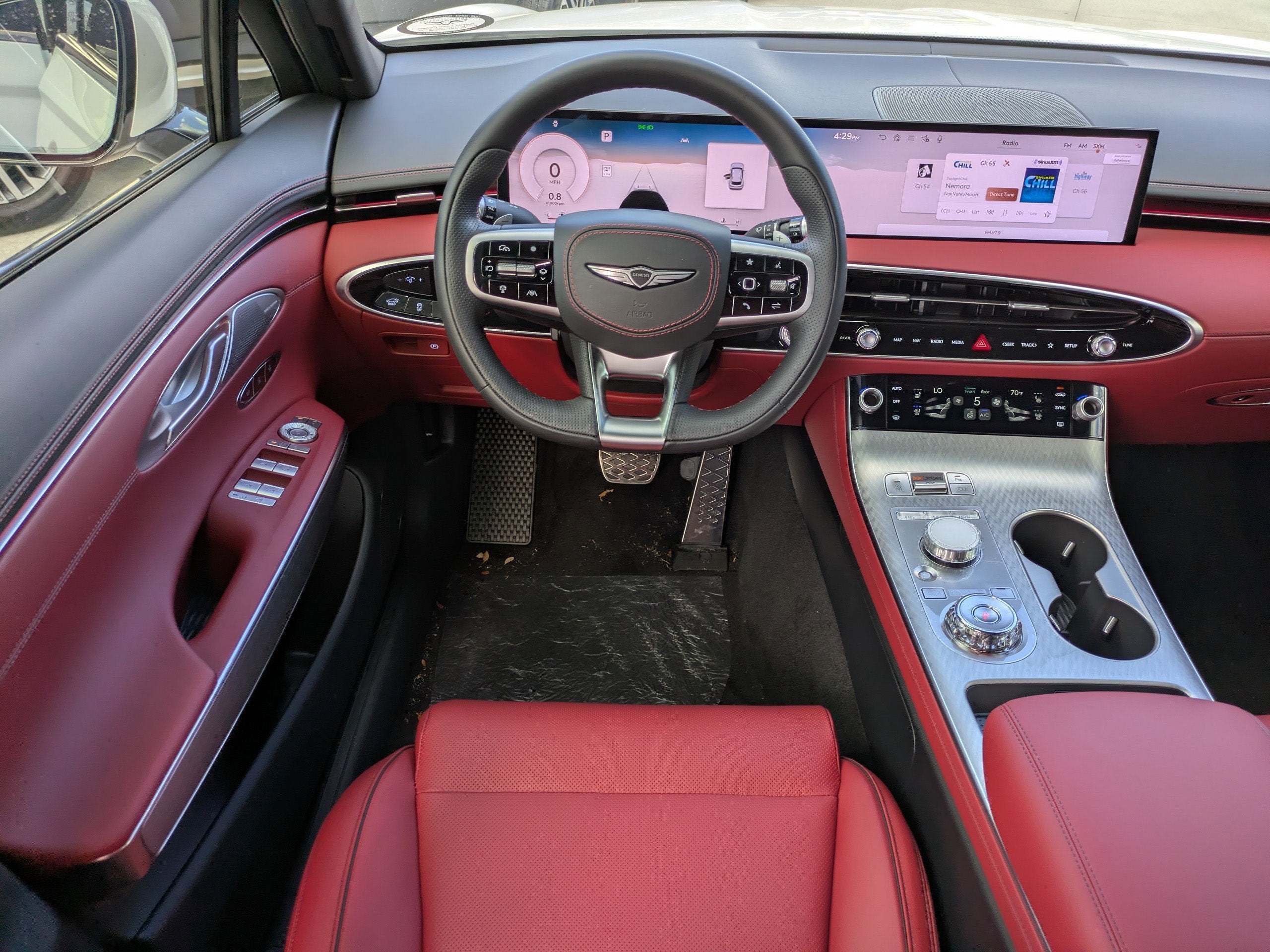 2026 Genesis GV70 2.5T SPORT PRESTIGE