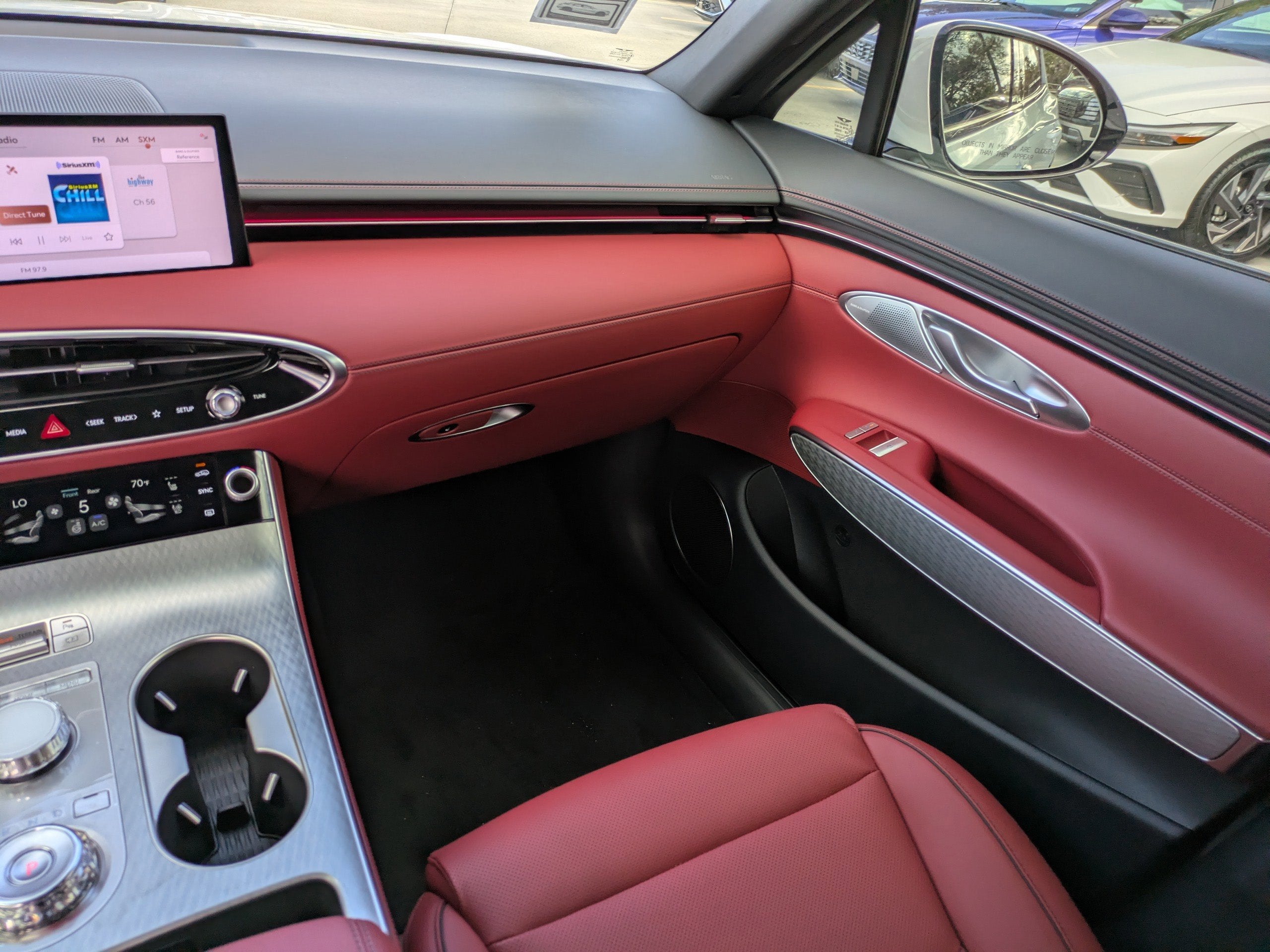 2026 Genesis GV70 2.5T SPORT PRESTIGE