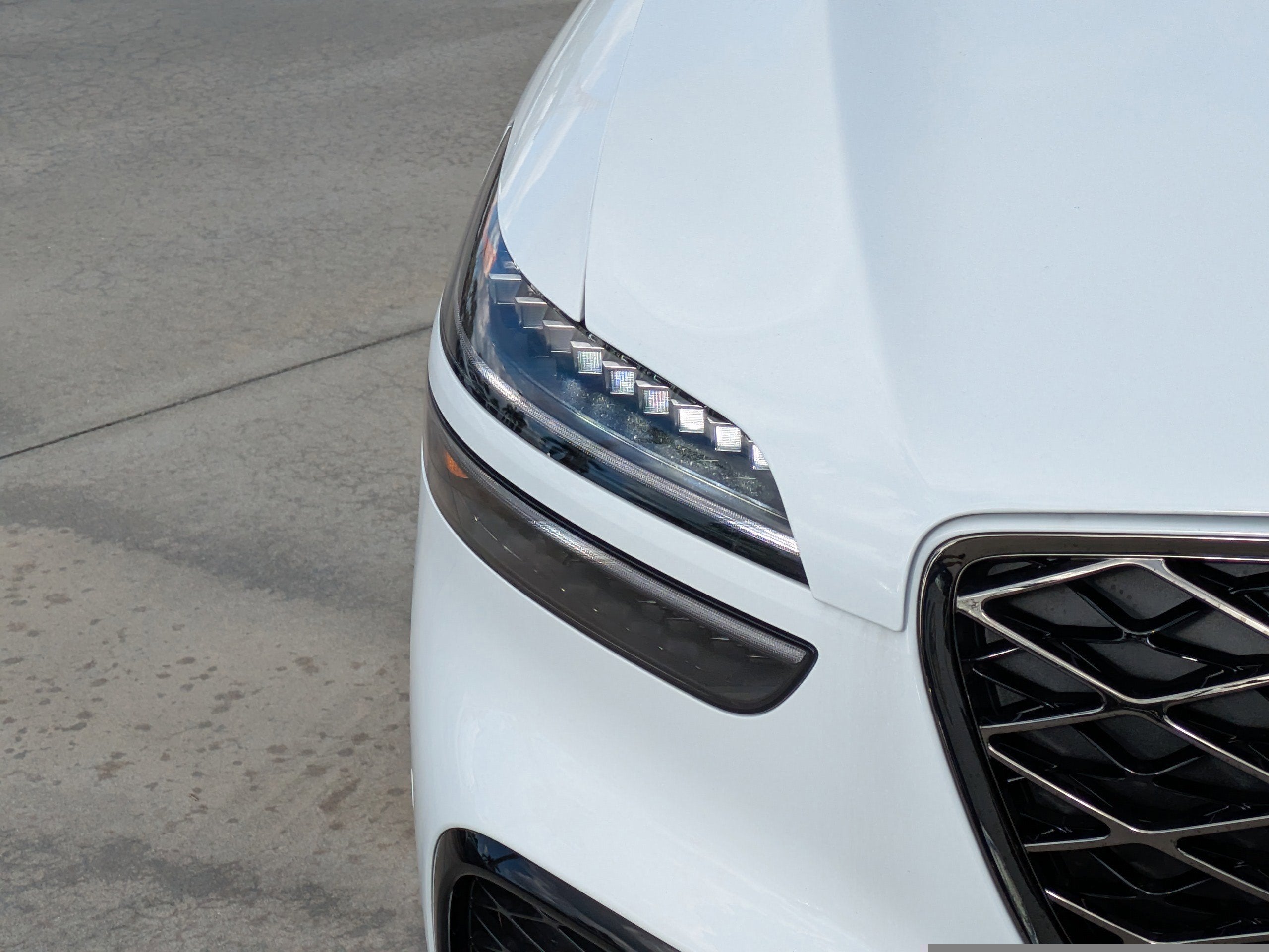 2026 Genesis GV70 2.5T SPORT PRESTIGE