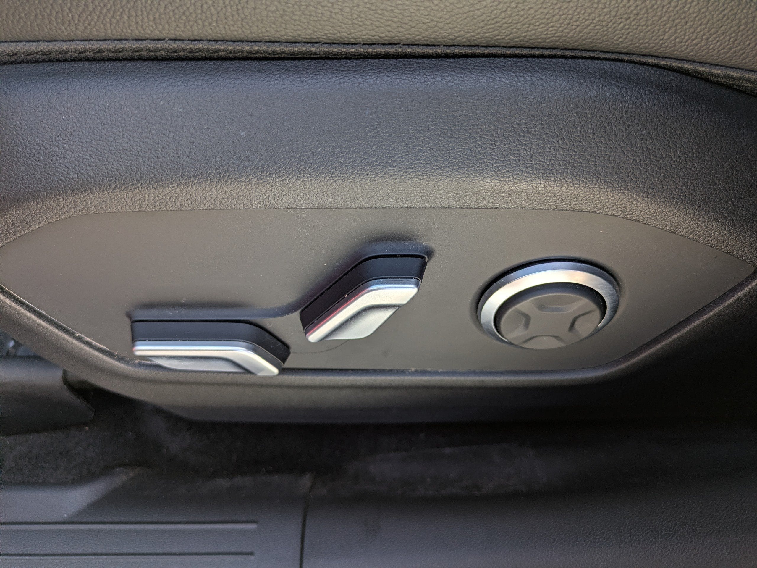 2024 Hyundai Santa Fe Hybrid LIMITED