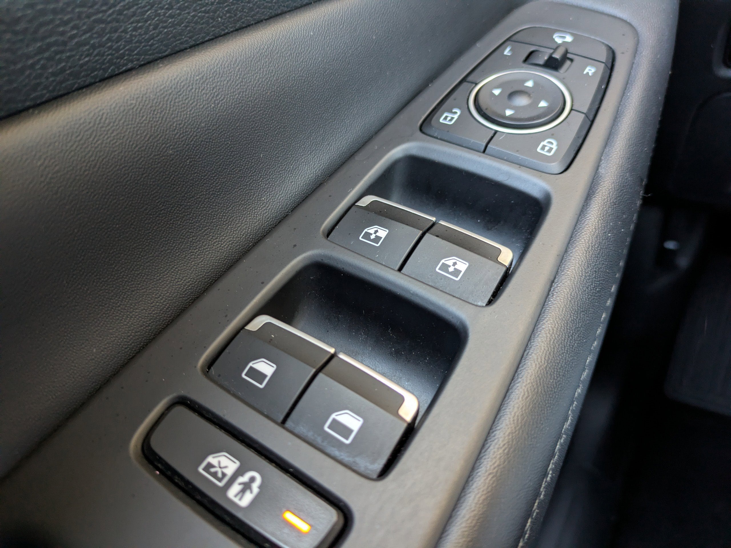 2023 Hyundai Santa Fe Hybrid LIMITED