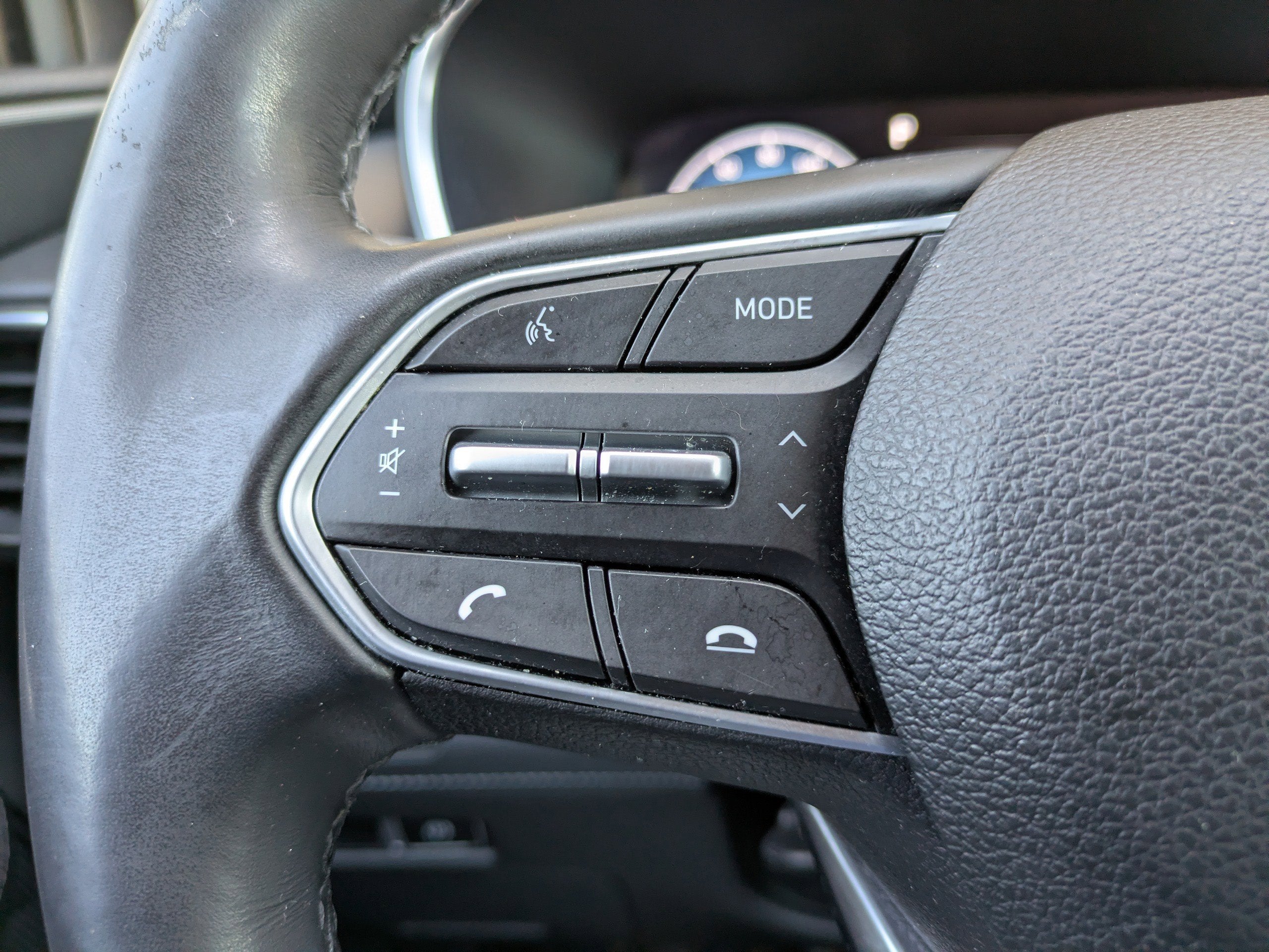 2023 Hyundai Santa Fe Hybrid LIMITED