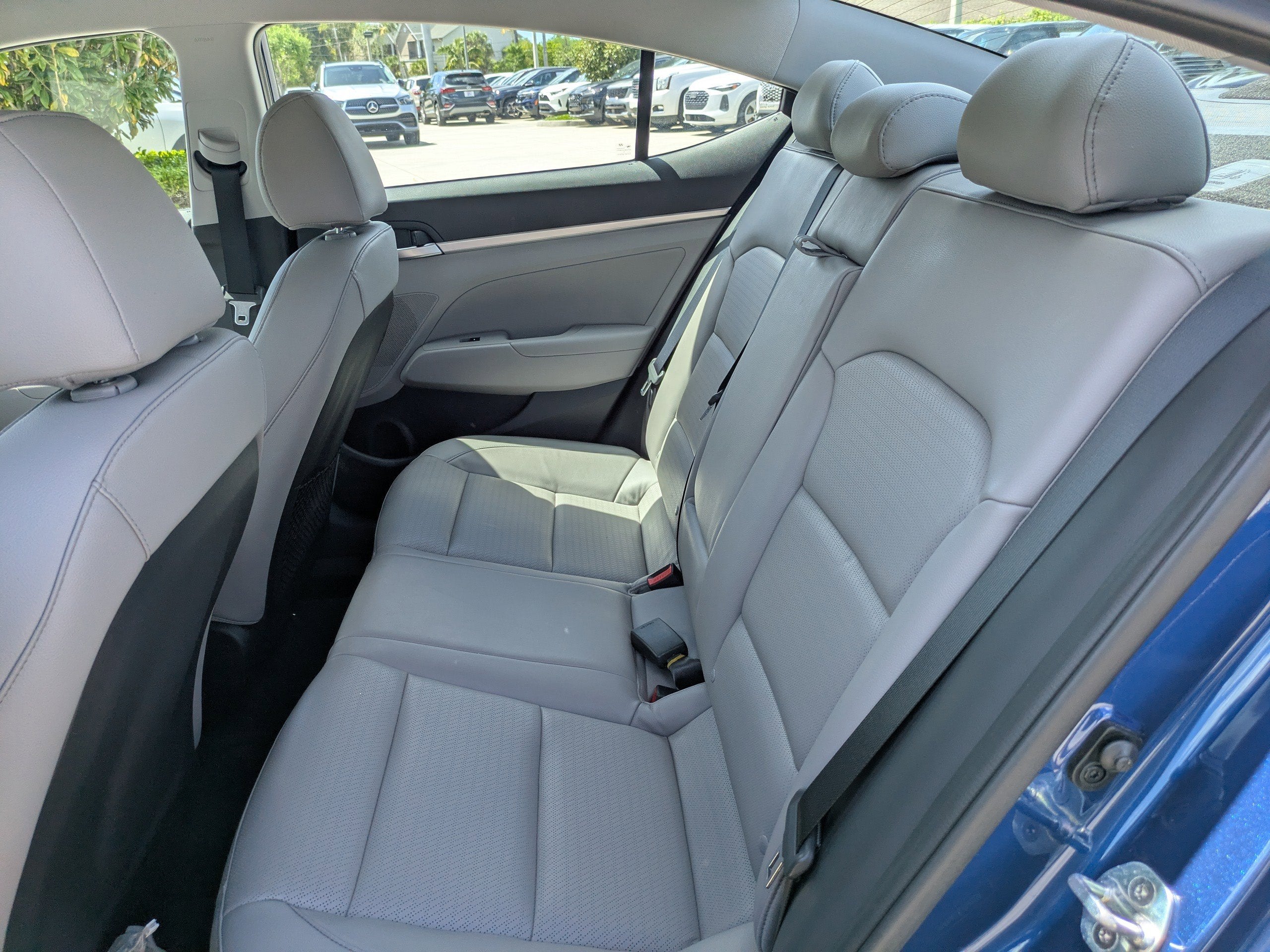 2020 Hyundai Elantra LIMITED