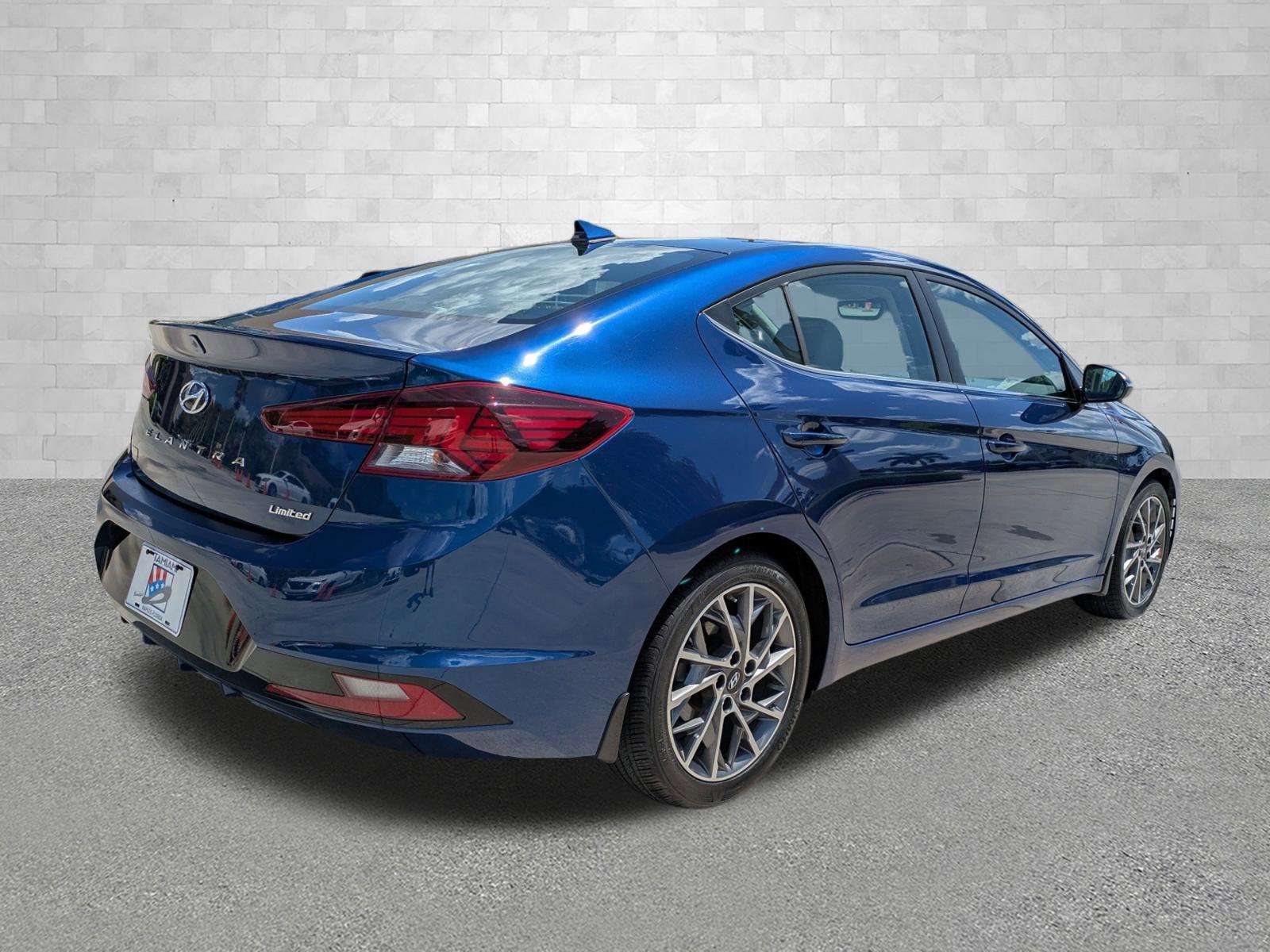 2020 Hyundai Elantra LIMITED