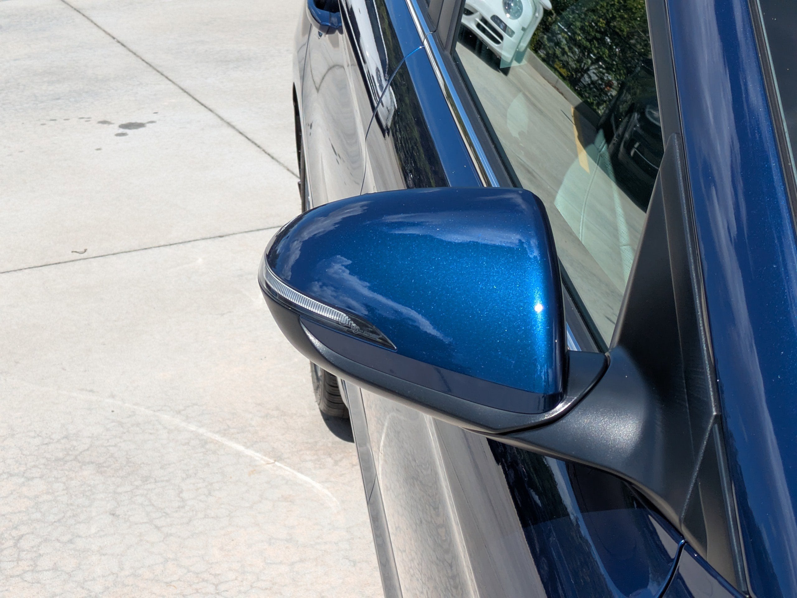 2020 Hyundai Elantra LIMITED