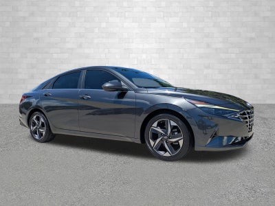 2022 Hyundai Elantra LIMITED