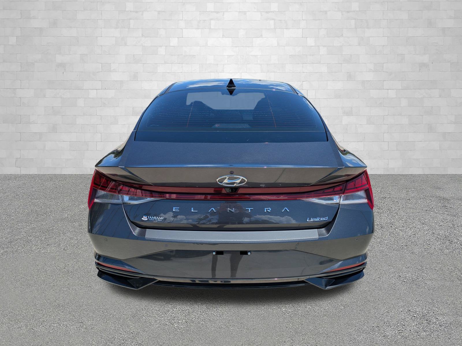 2022 Hyundai Elantra LIMITED