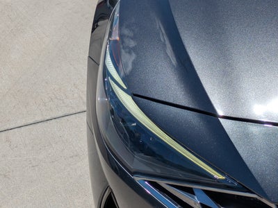 2022 Hyundai Elantra LIMITED