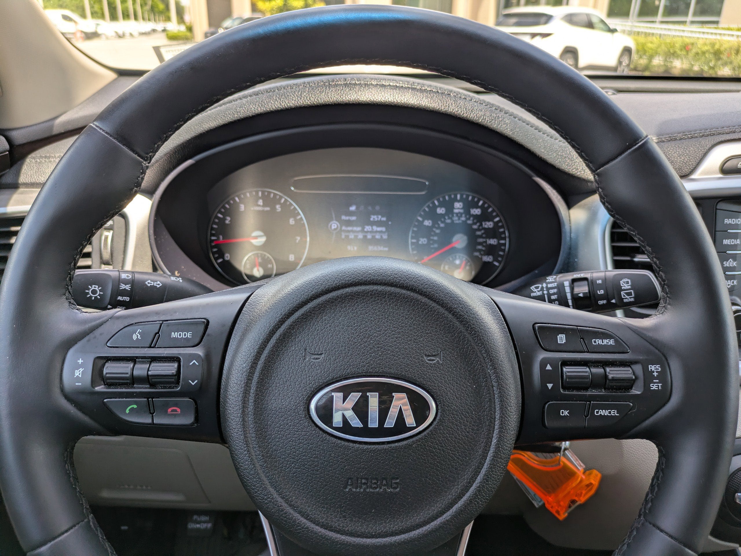 2018 Kia Sorento L